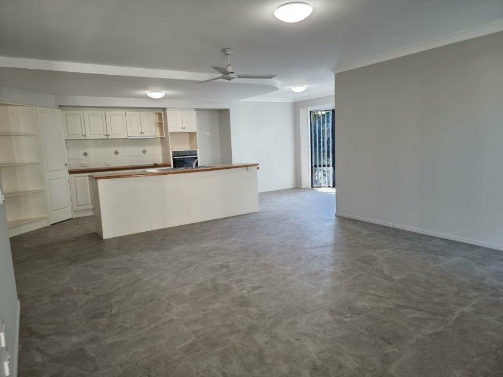 6 Avalon Street, SANDSTONE POINT