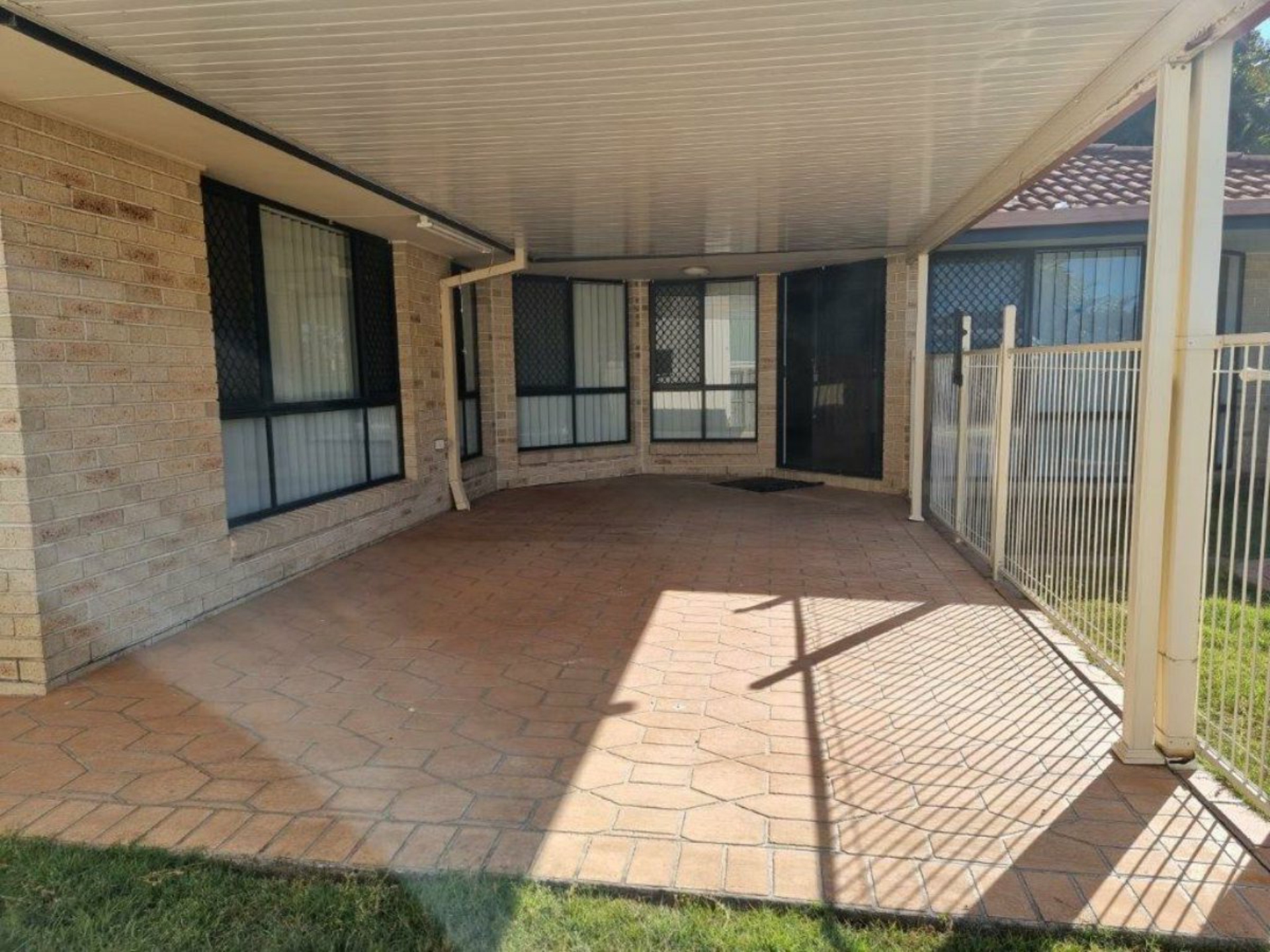 6 Avalon Street, SANDSTONE POINT