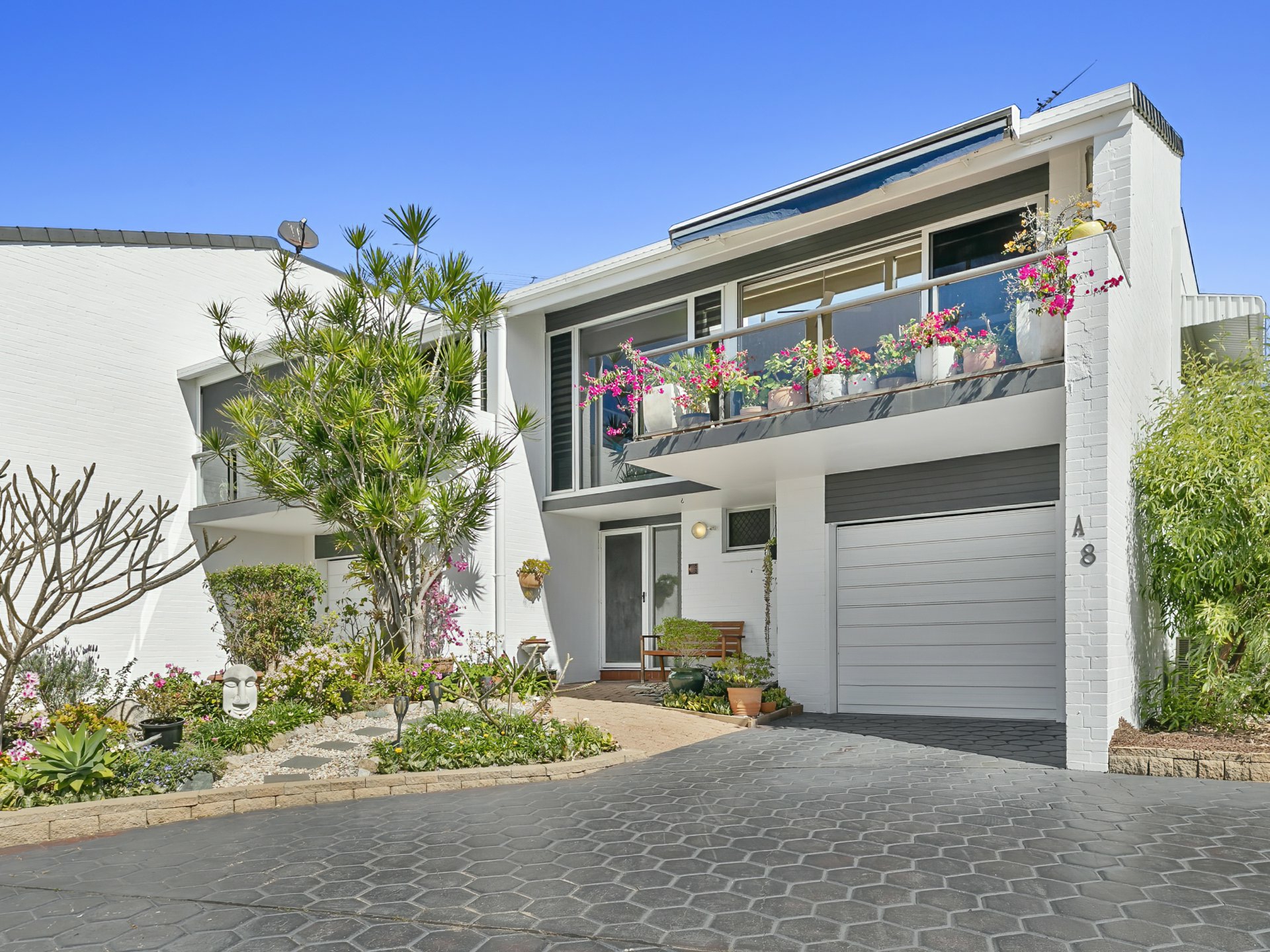 8A/16 Spinnaker Drive, SANDSTONE POINT