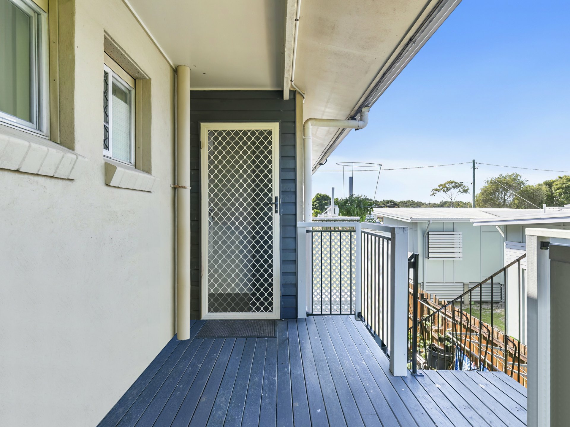 2/14 Hill Street Bongaree QLD