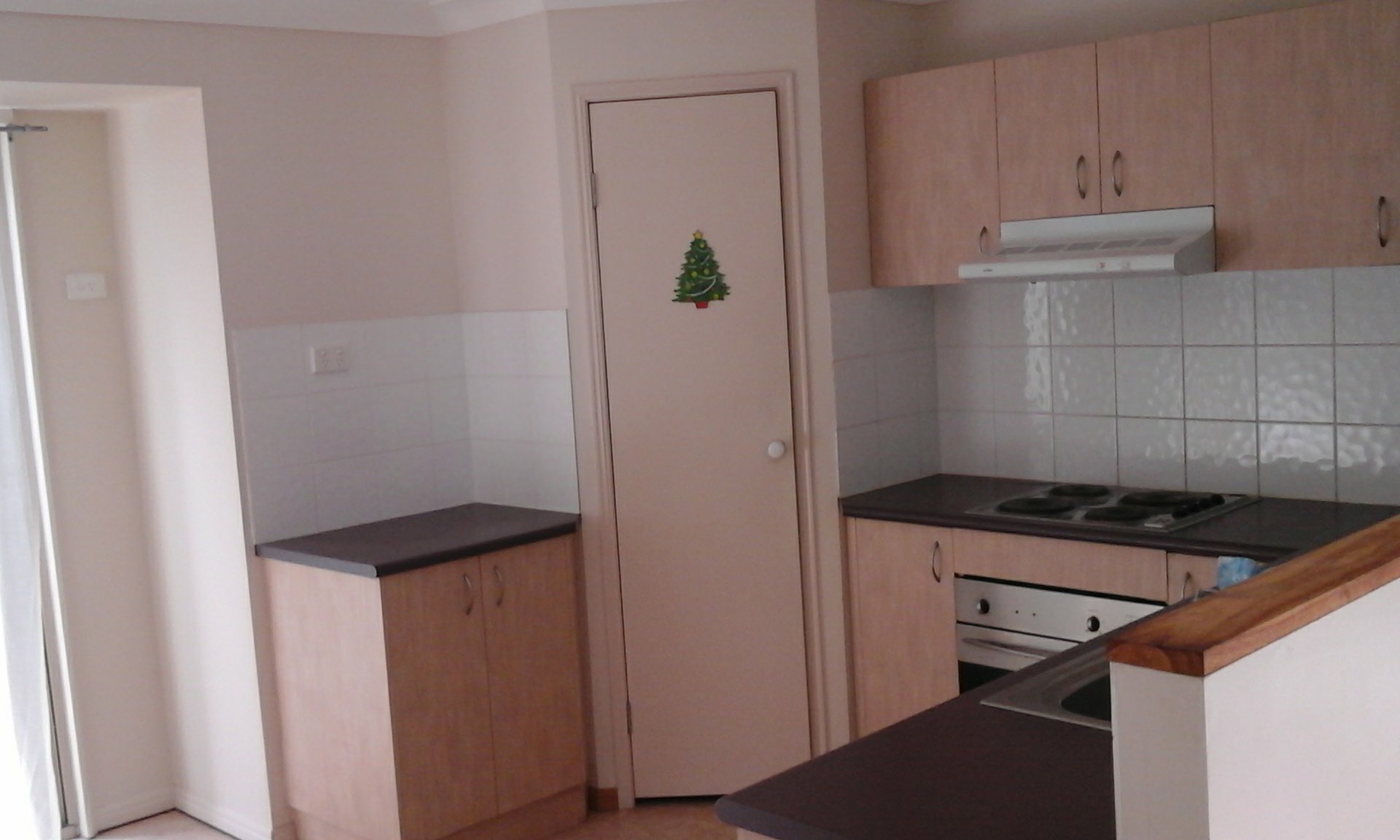 2/16 Moreton Terrace, BEACHMERE