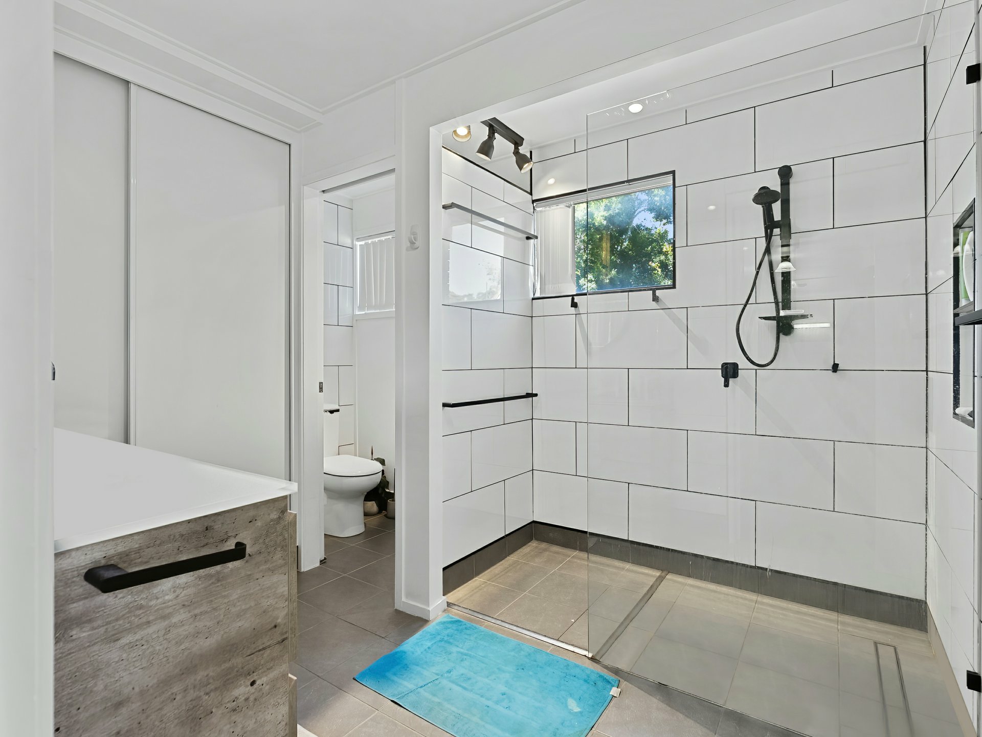 44 White Patch Esplanade, WHITE PATCH