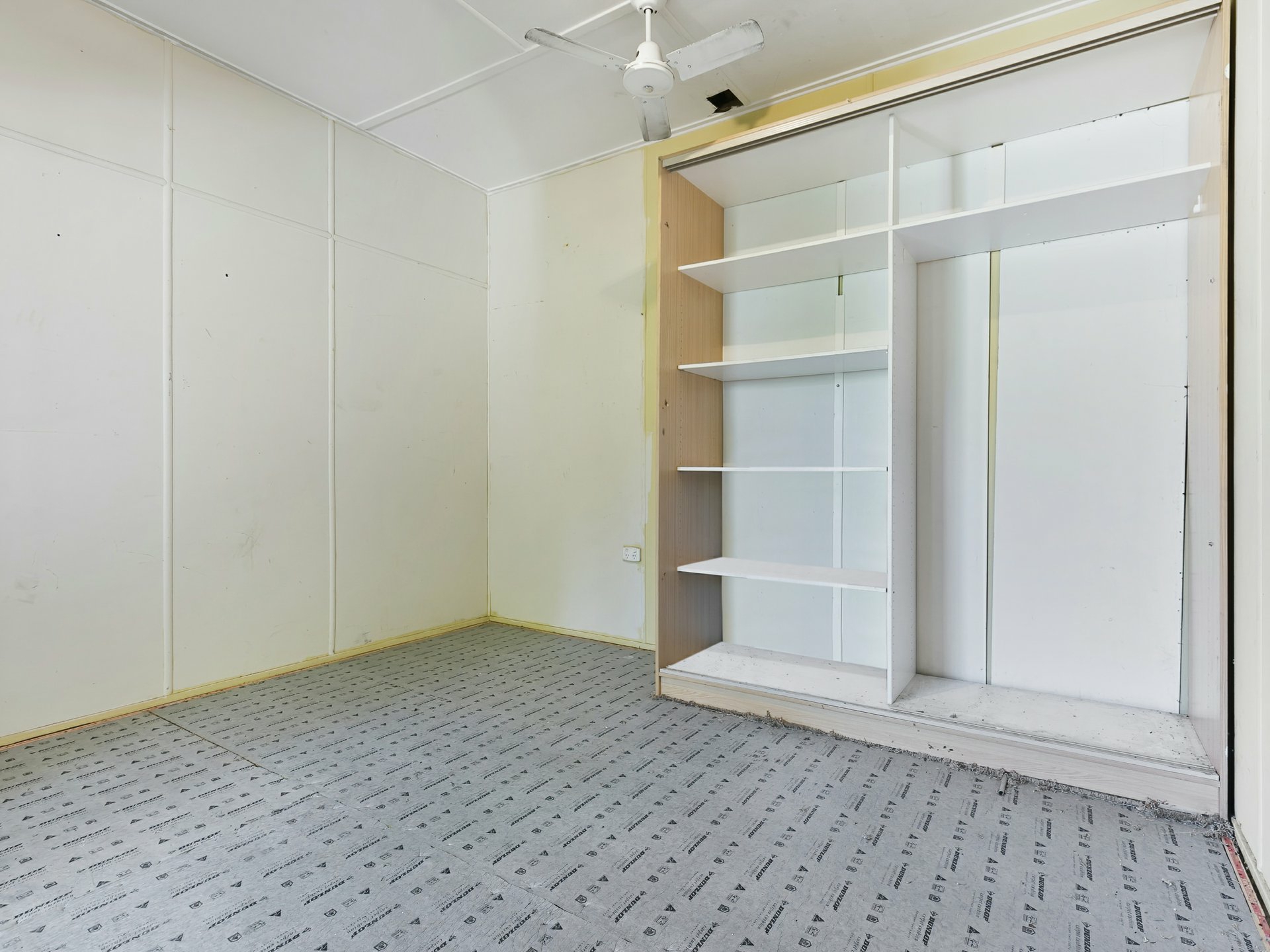 1433 Bribie Island Road, NINGI