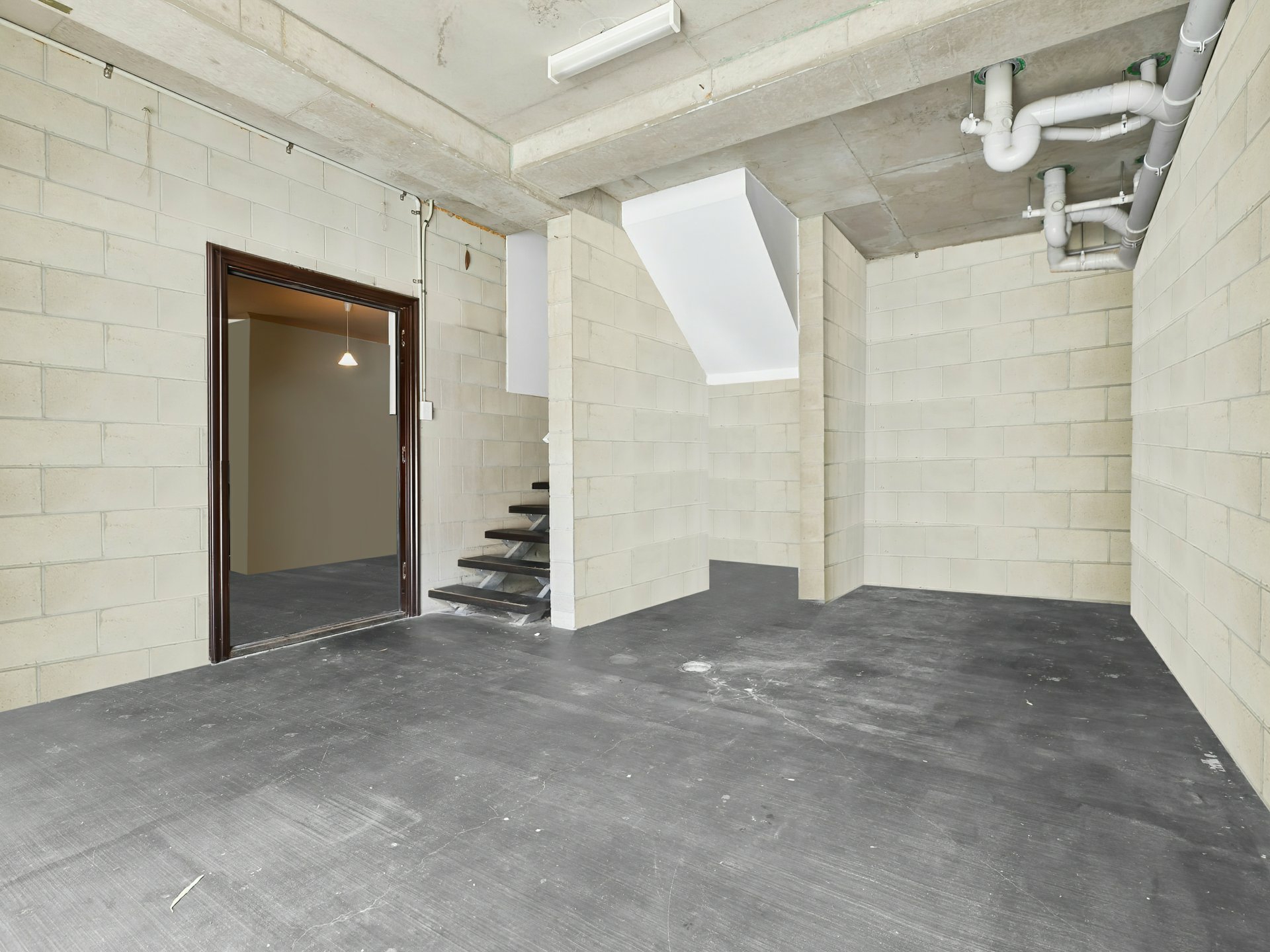 3/5 Sixth Avenue, WOORIM