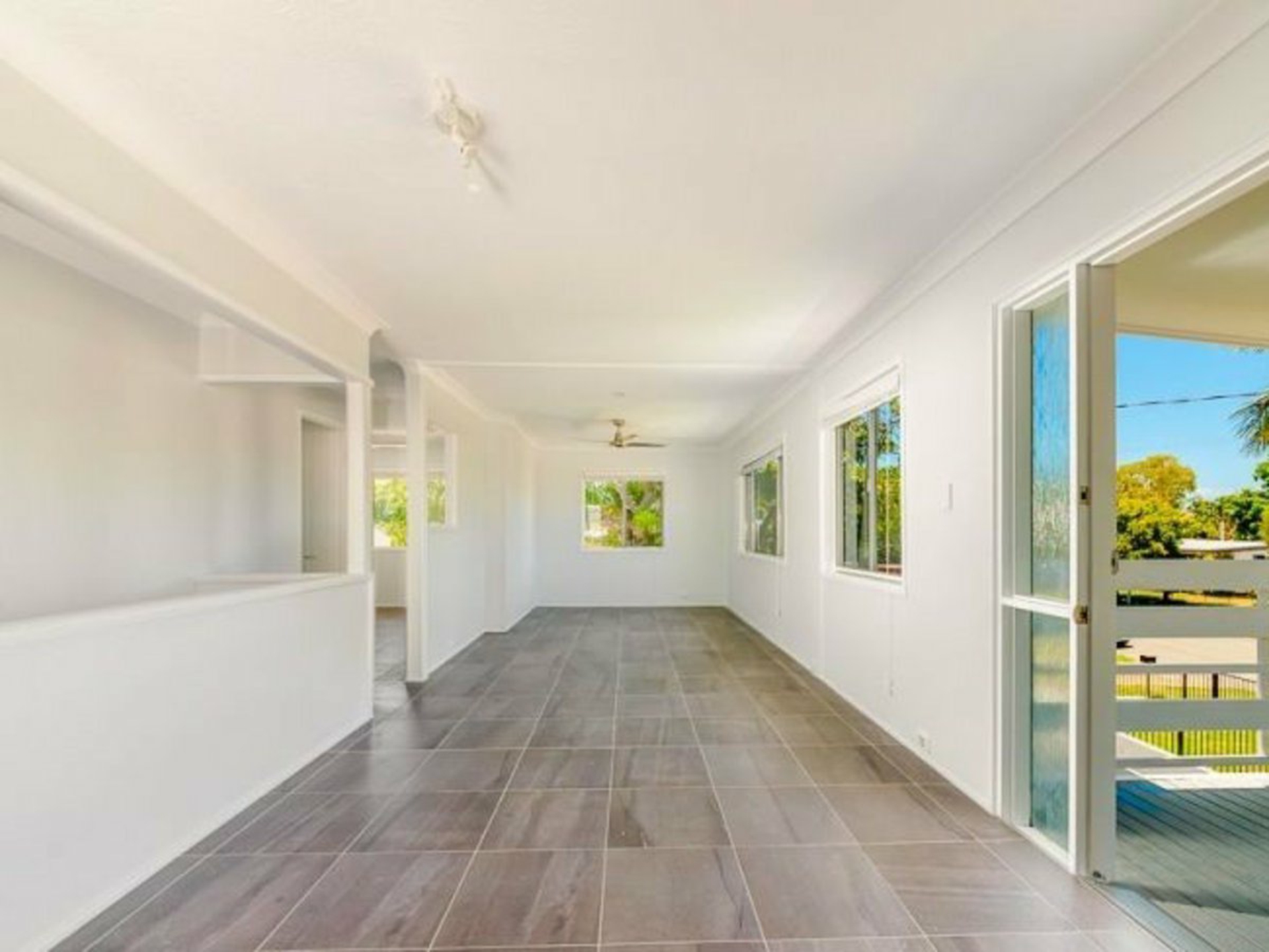 10 Mirree Avenue, BELLARA