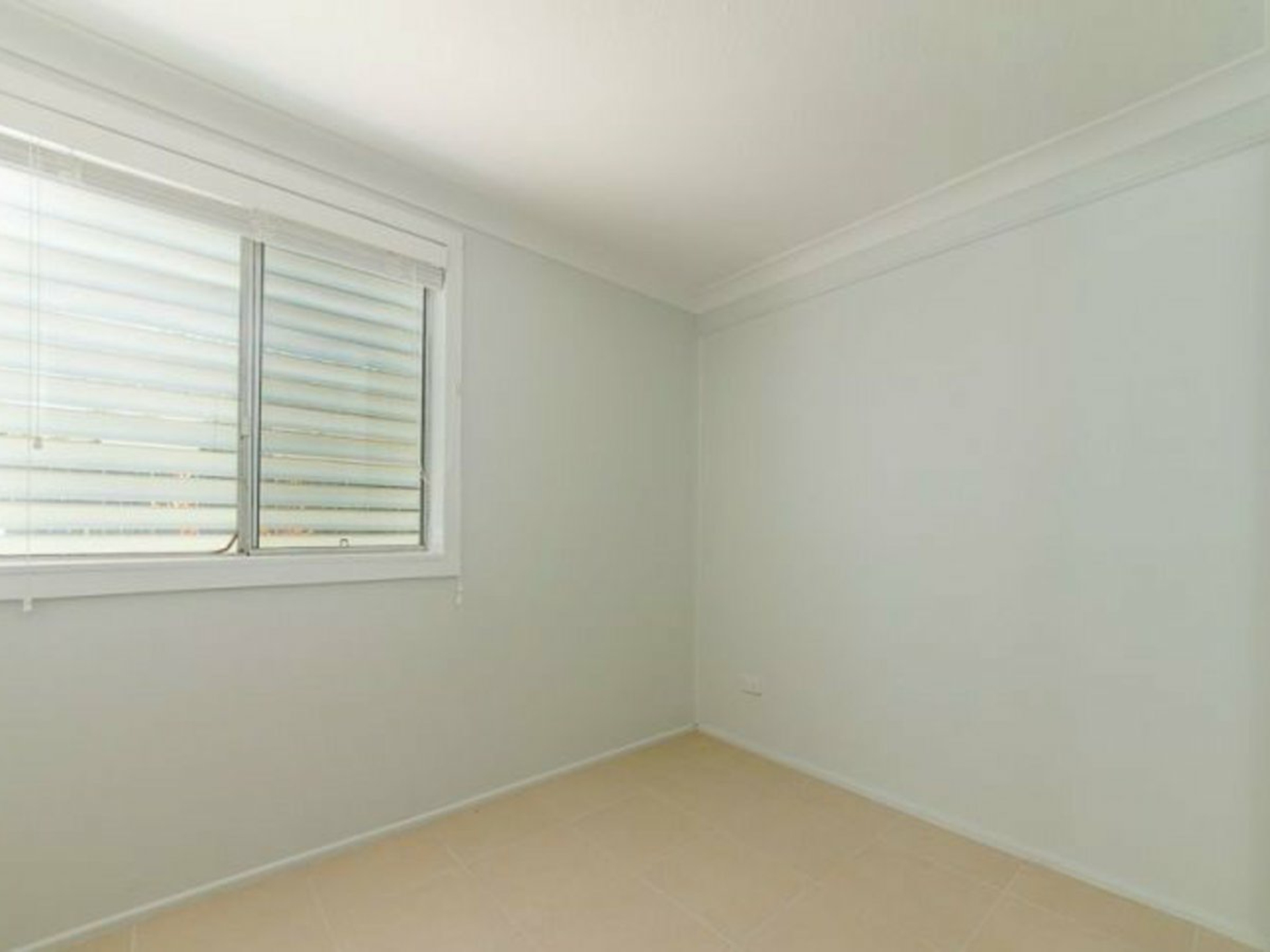 10 Mirree Avenue, BELLARA
