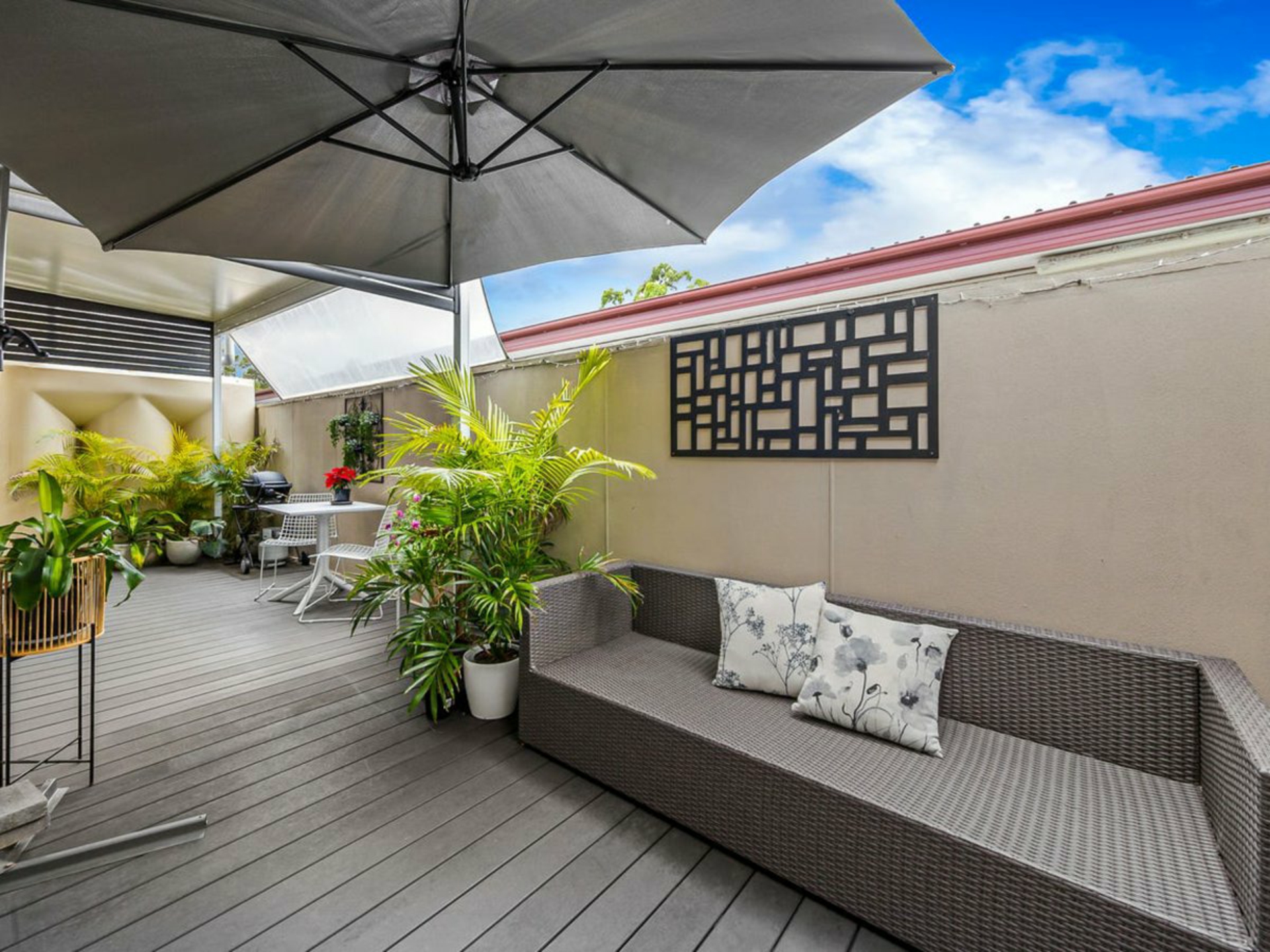 13/4 Kal Ma Kuta Drive, SANDSTONE POINT