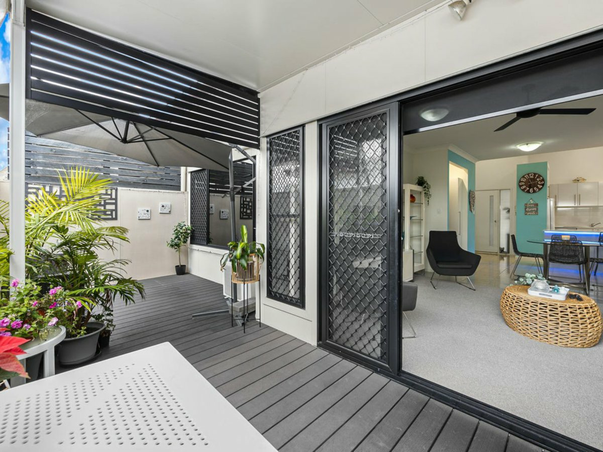13/4 Kal Ma Kuta Drive, SANDSTONE POINT