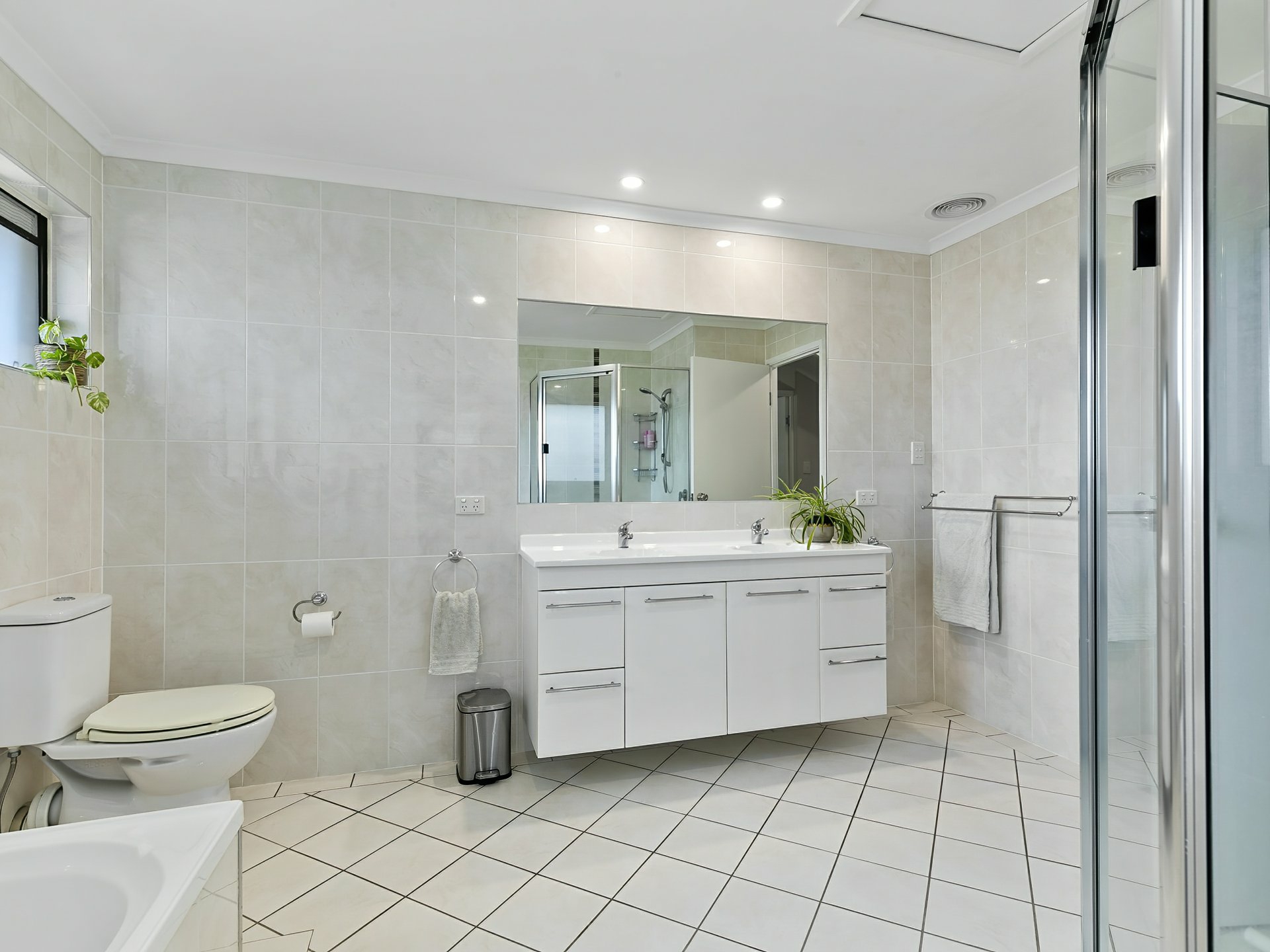19 Captain Cook Drive, BANKSIA BEACH