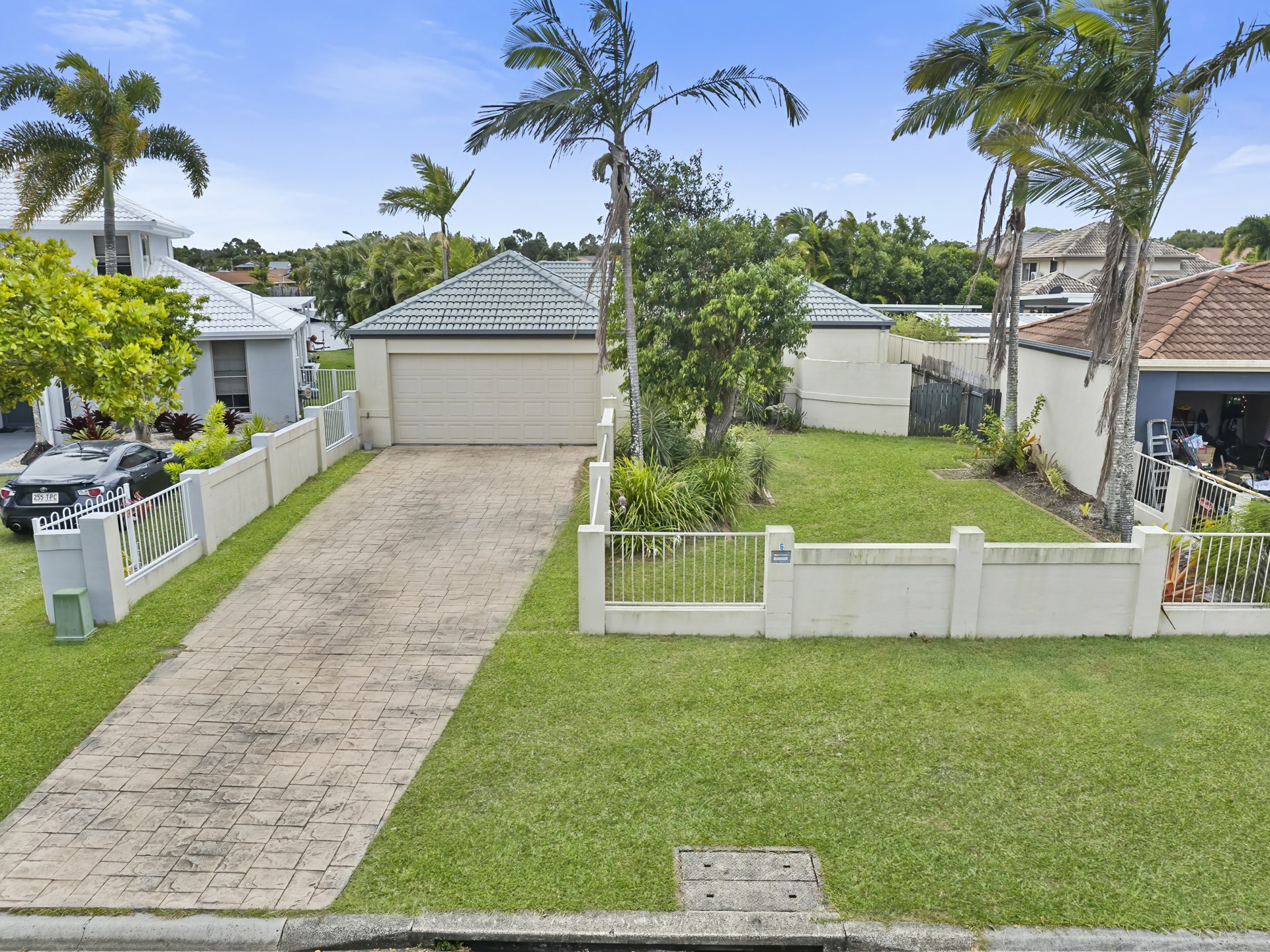 6 Catamaran Court, BANKSIA BEACH