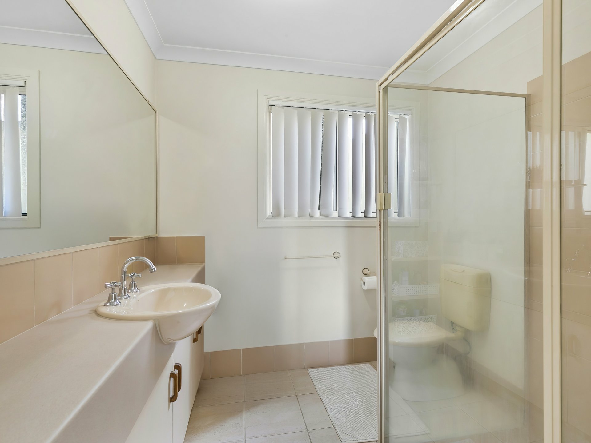 6 Catamaran Court, BANKSIA BEACH
