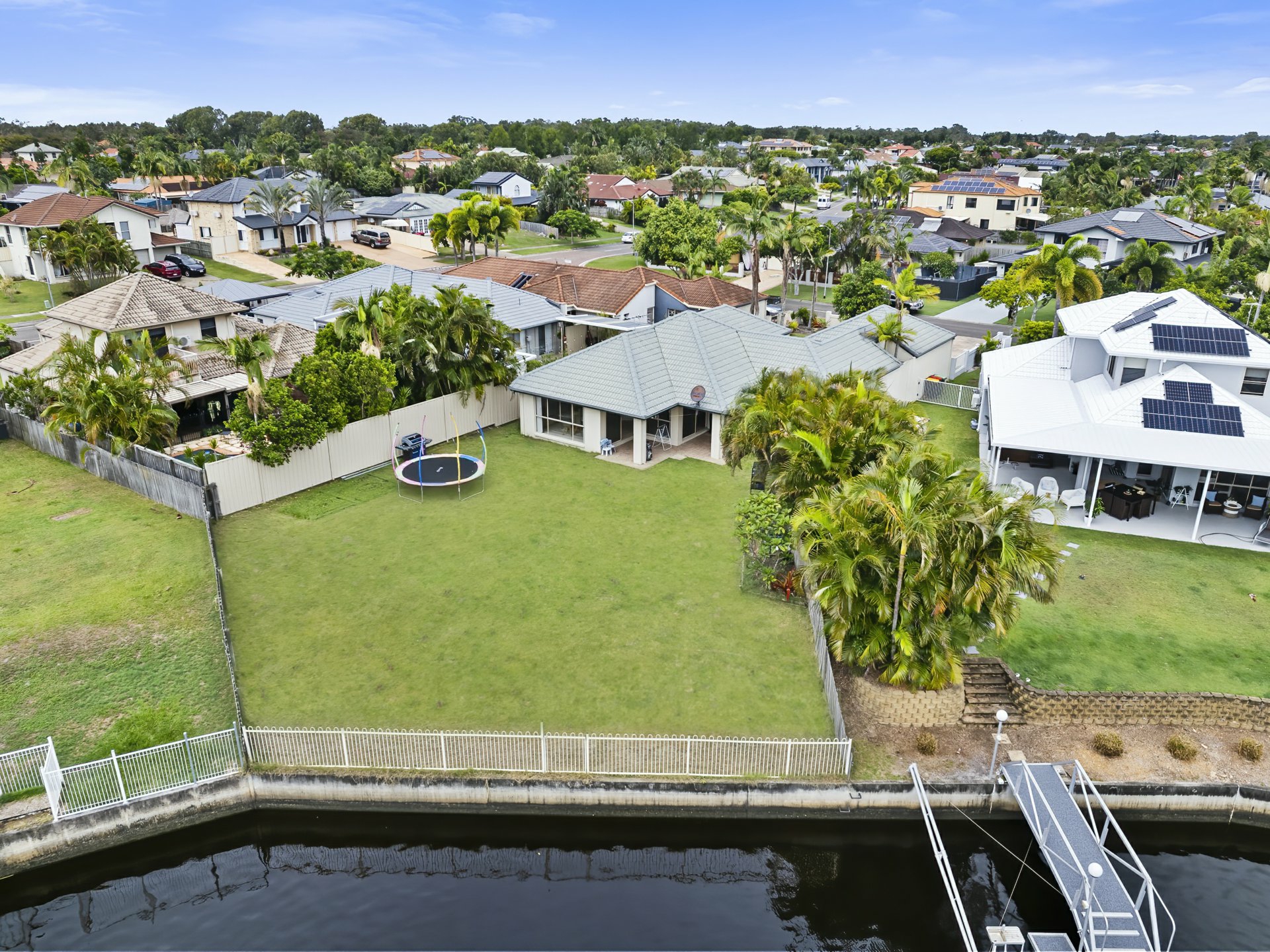 6 Catamaran Court, BANKSIA BEACH