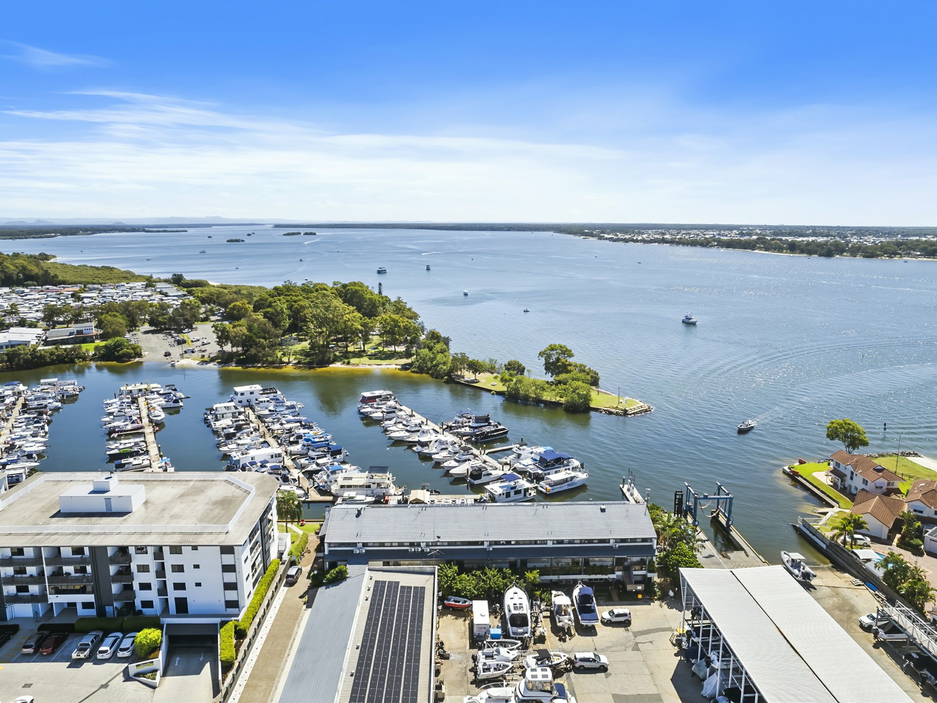 2/9-11 Spinnaker Drive, SANDSTONE POINT