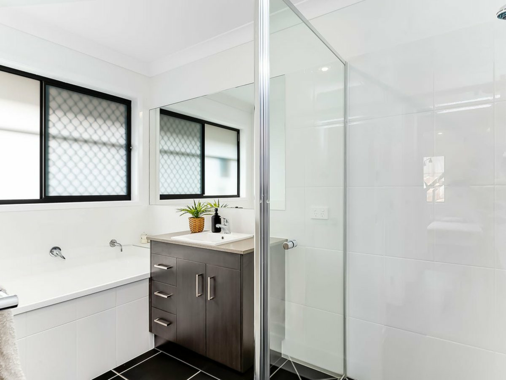 22 Bourke Street, BURPENGARY EAST