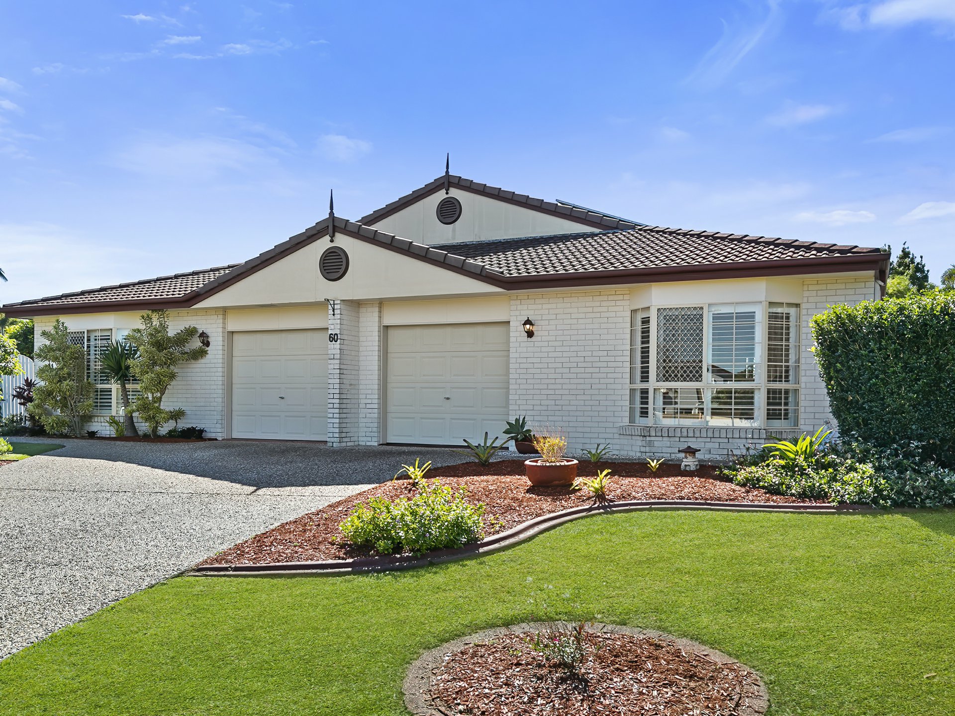 2/60 Headsail Drive, BANKSIA BEACH