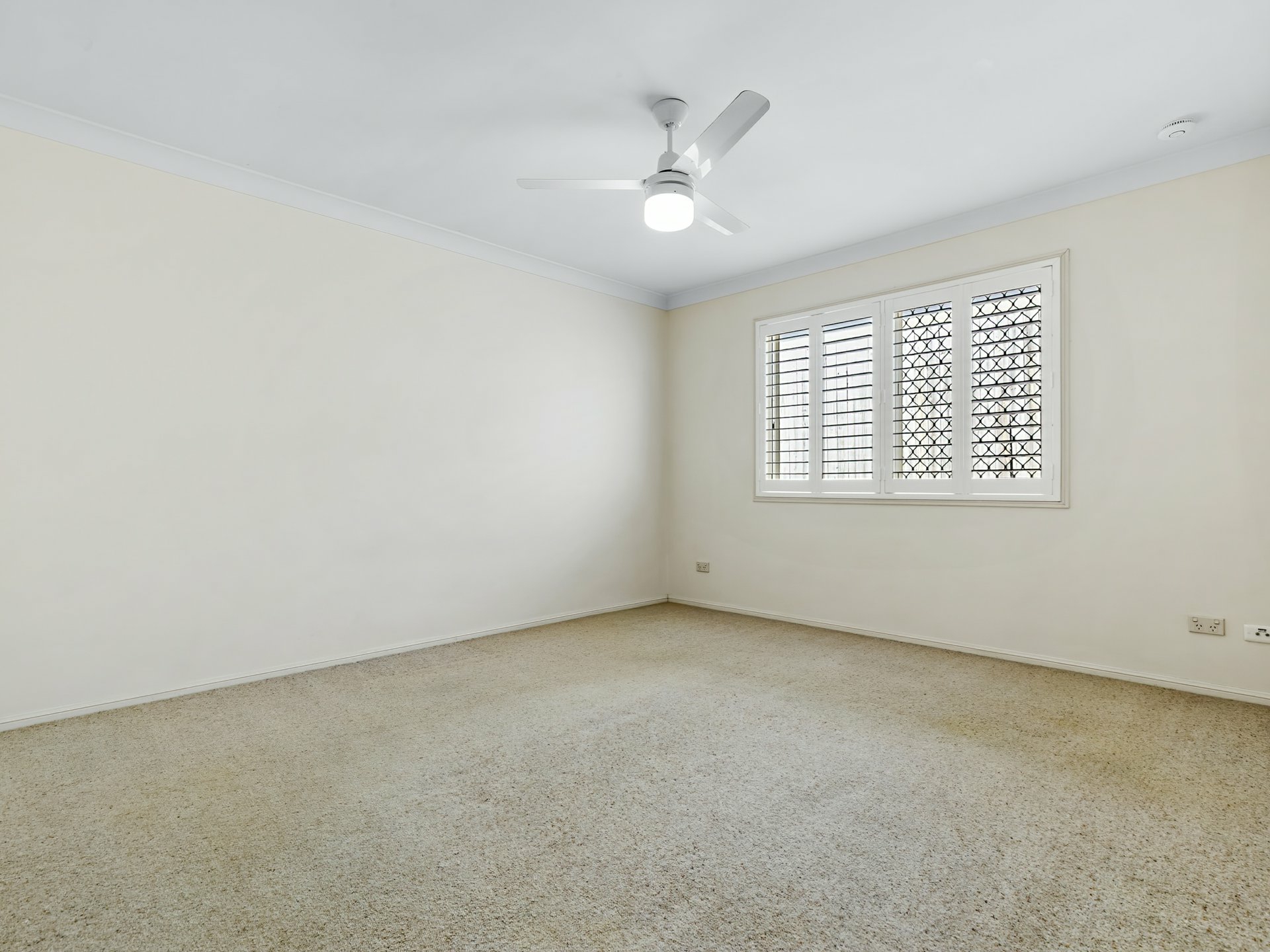 2/60 Headsail Drive, BANKSIA BEACH