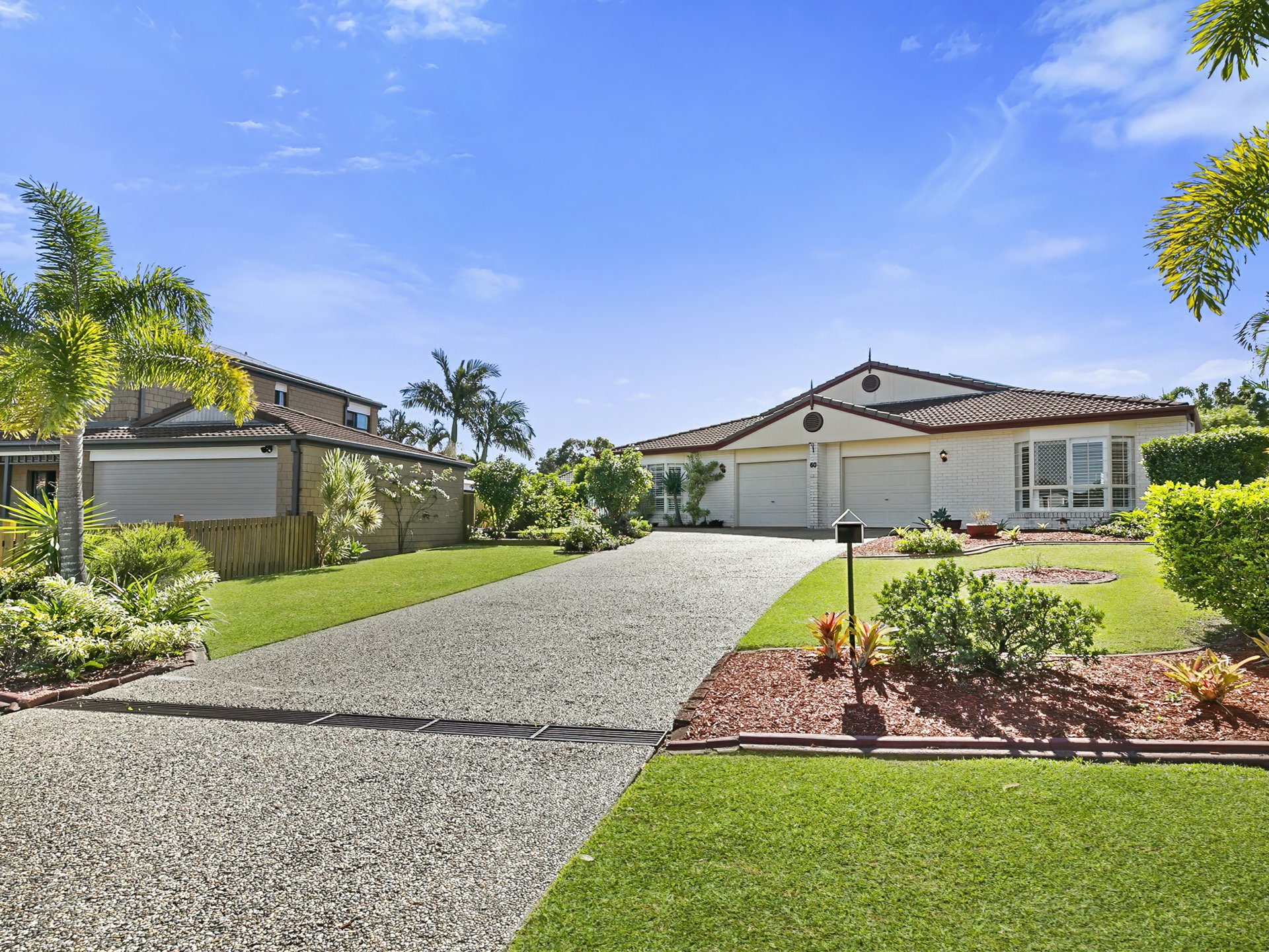 2/60 Headsail Drive, BANKSIA BEACH