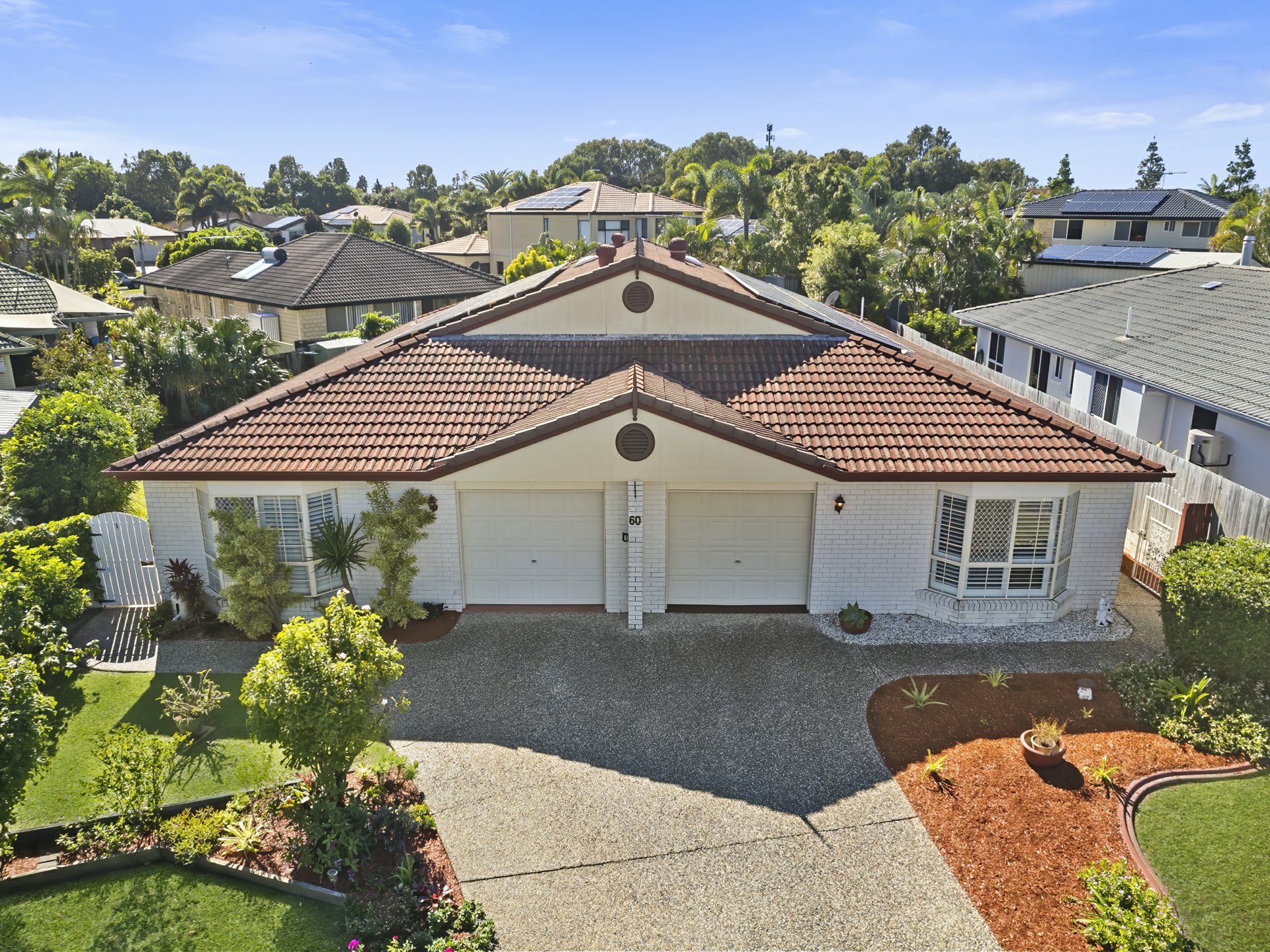 2/60 Headsail Drive, BANKSIA BEACH