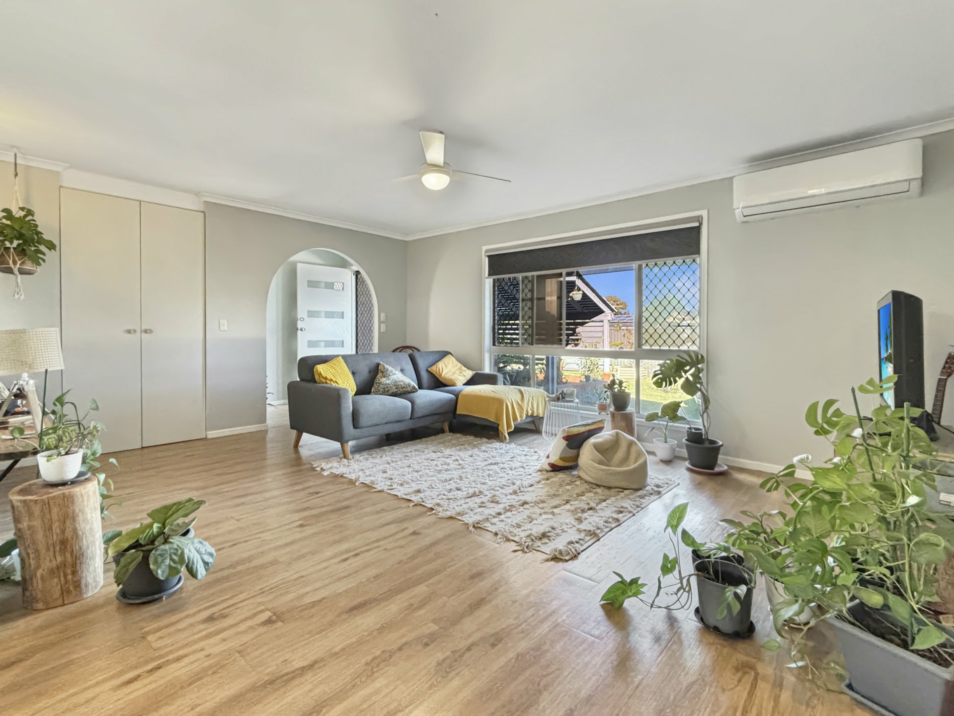 16 Dianthus Avenue, BANKSIA BEACH