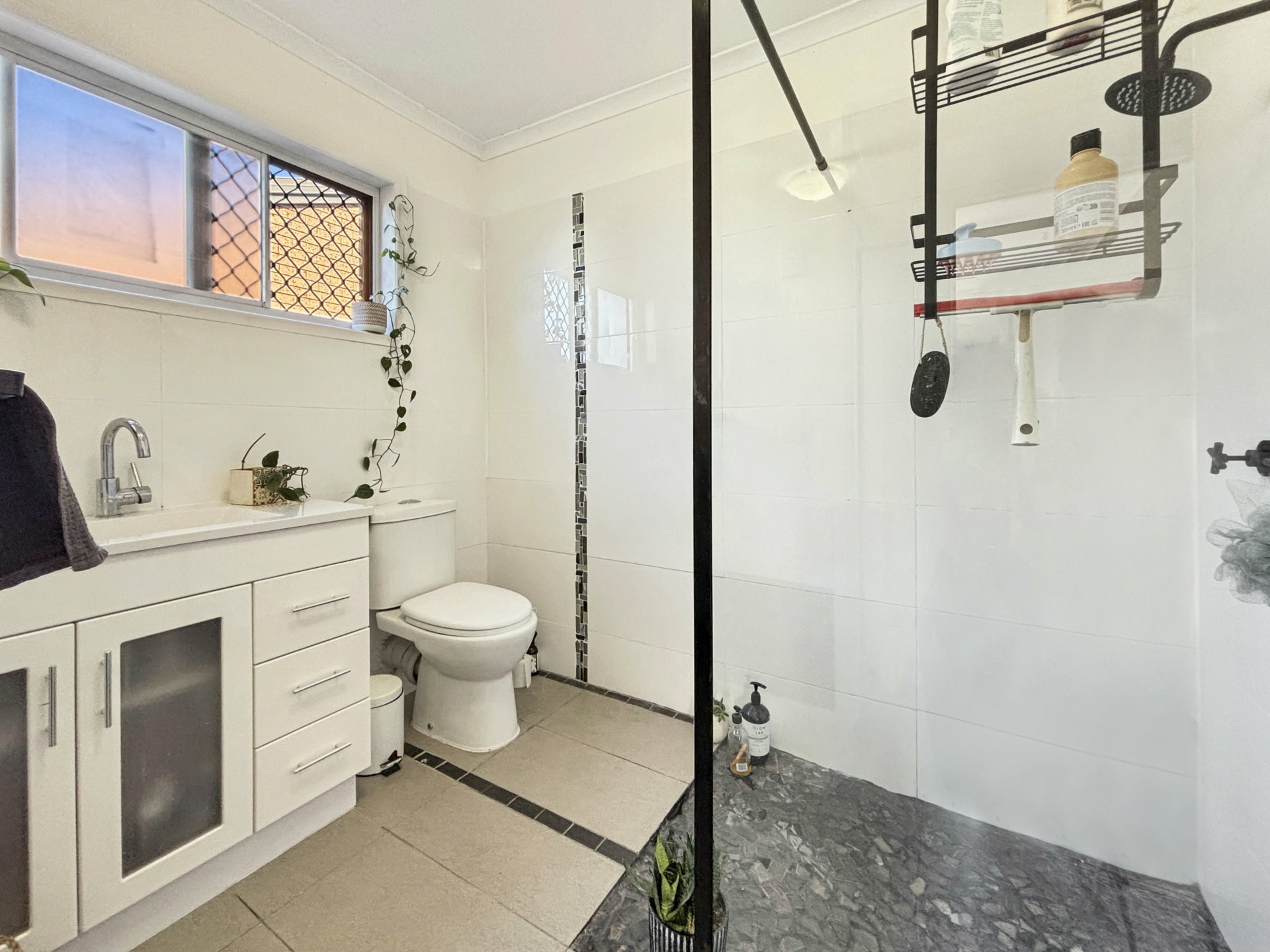 16 Dianthus Avenue, BANKSIA BEACH