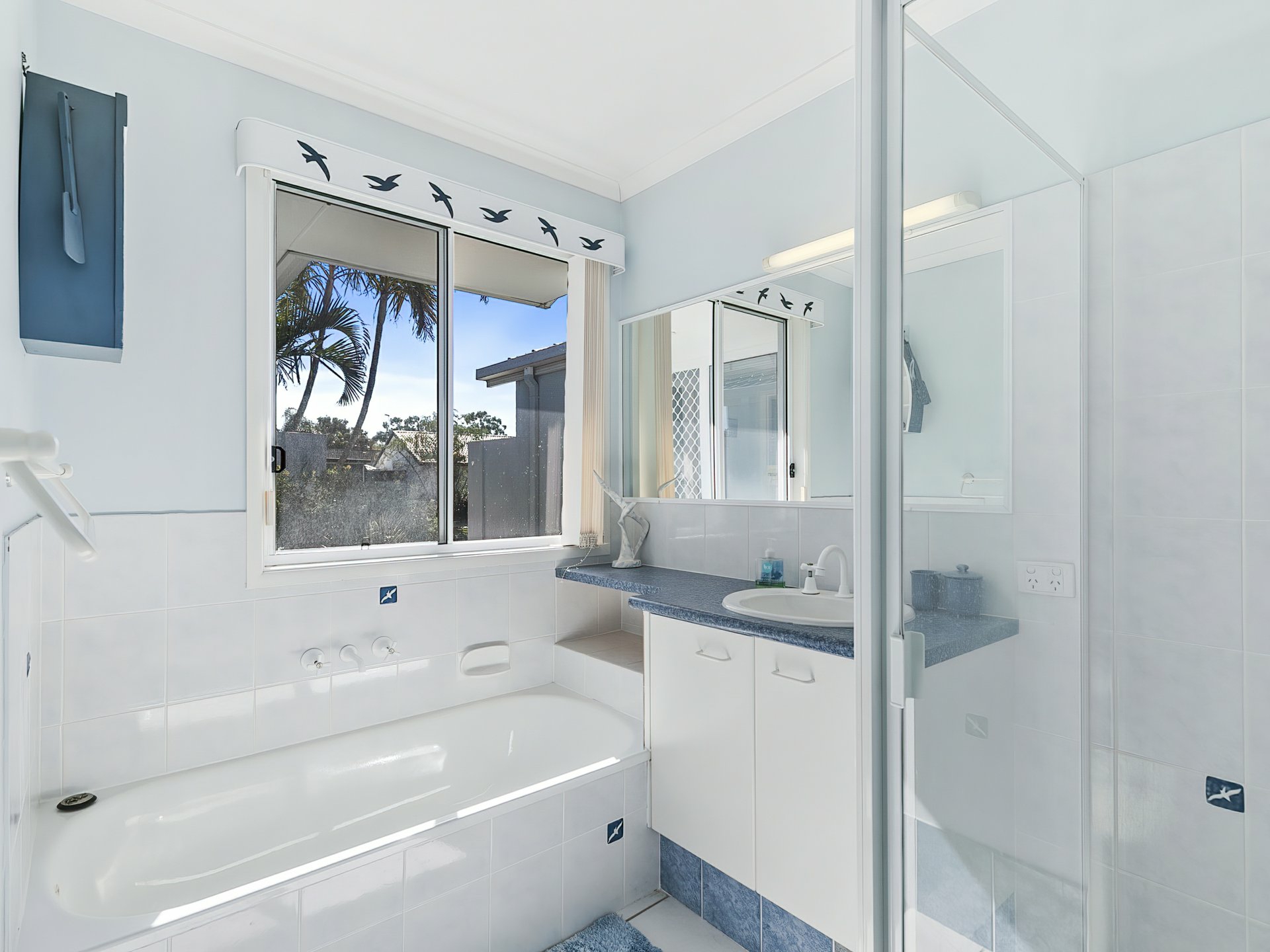 52 Tradewinds Drive, BANKSIA BEACH