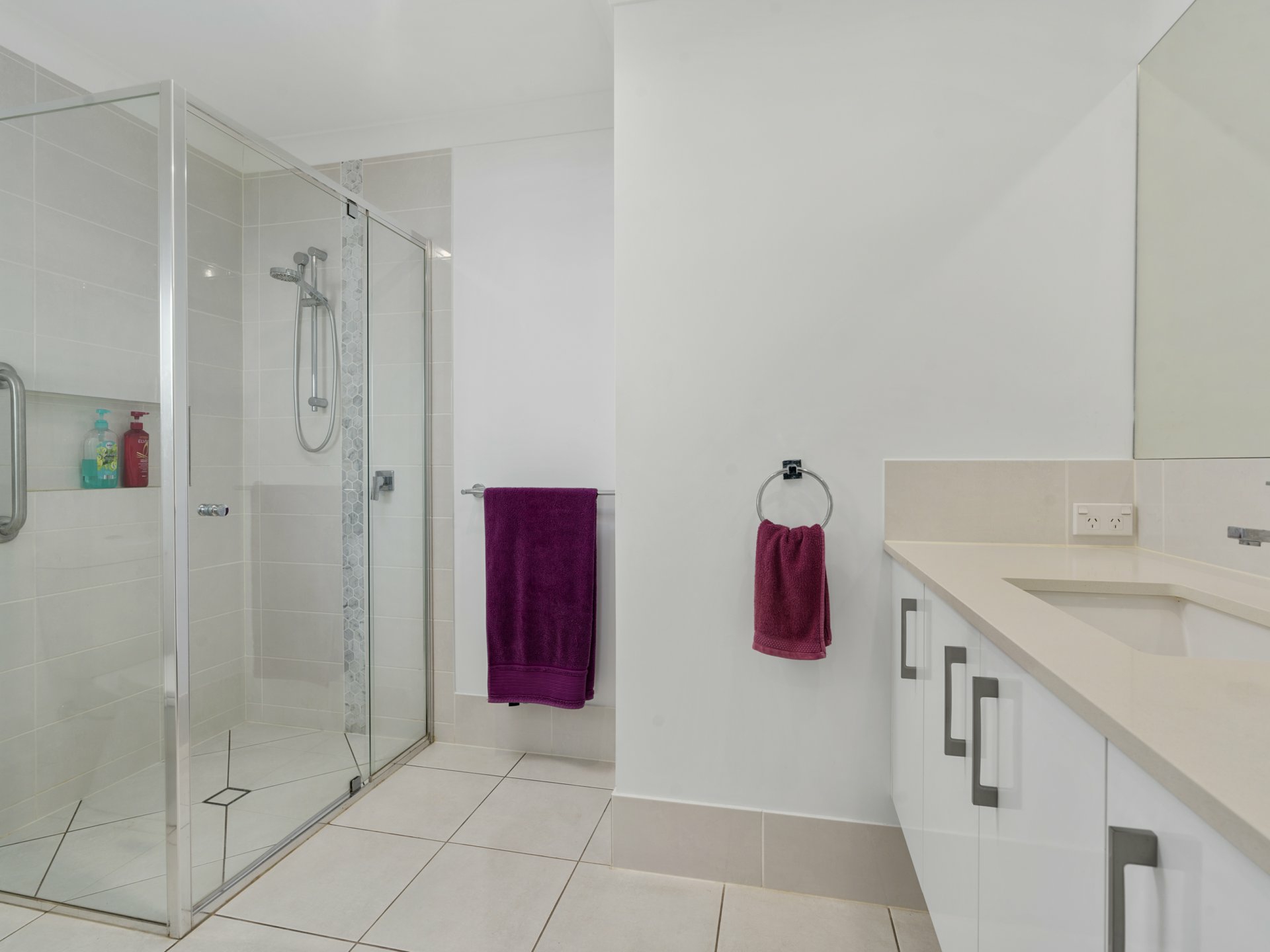 7/2 Spinnaker Drive, SANDSTONE POINT