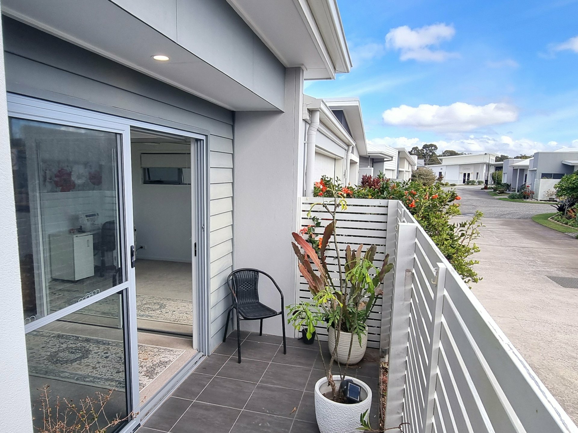 7/2 Spinnaker Drive, SANDSTONE POINT