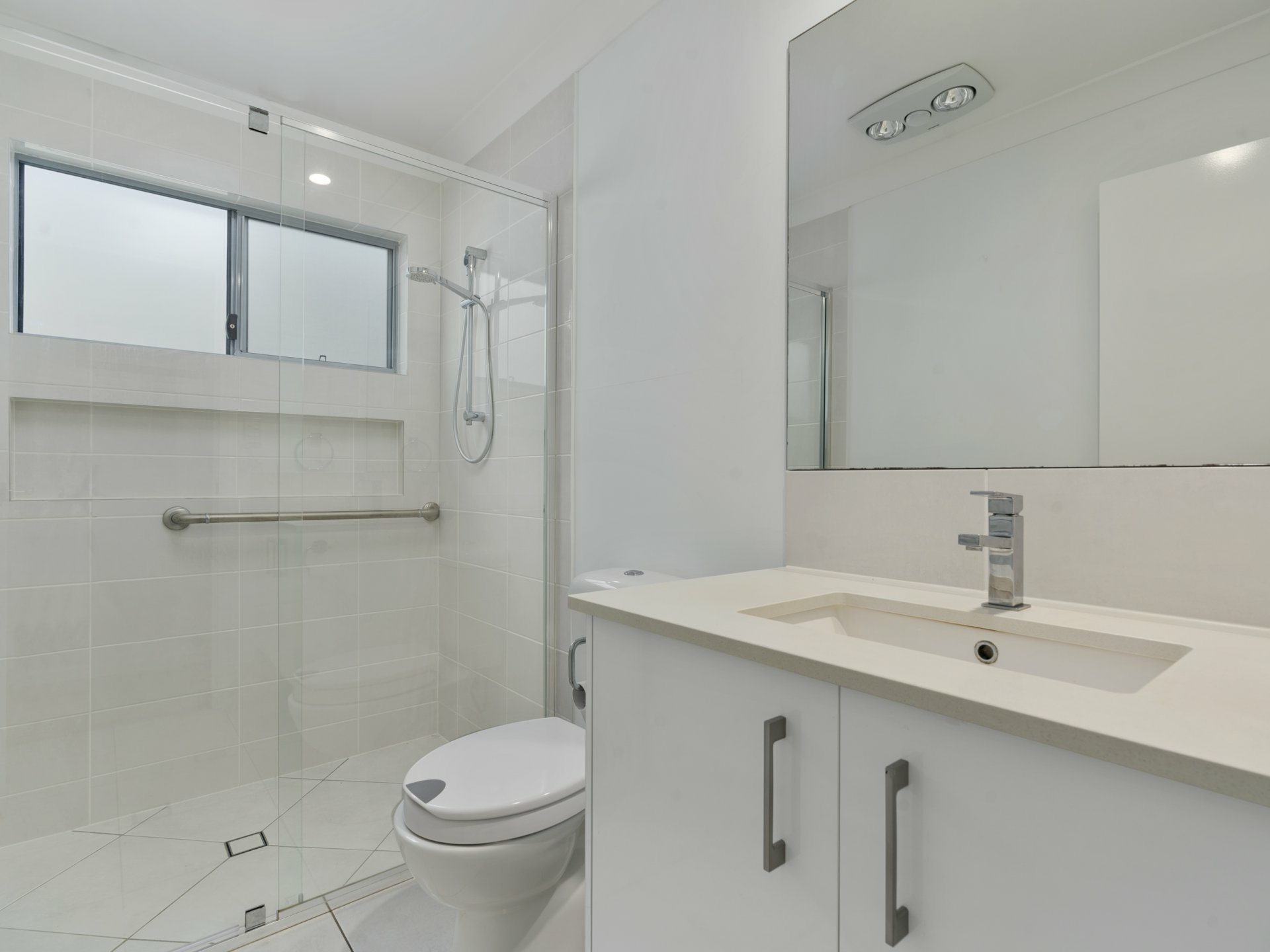 7/2 Spinnaker Drive, SANDSTONE POINT