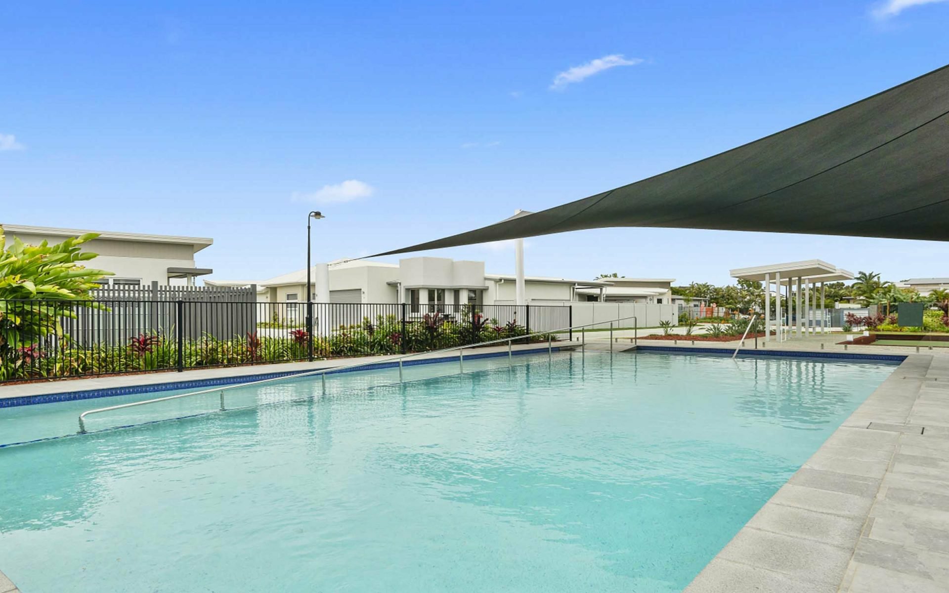 7/2 Spinnaker Drive, SANDSTONE POINT