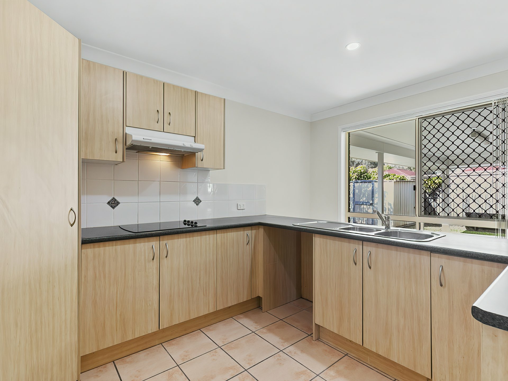 2 Alstonia Court, BONGAREE