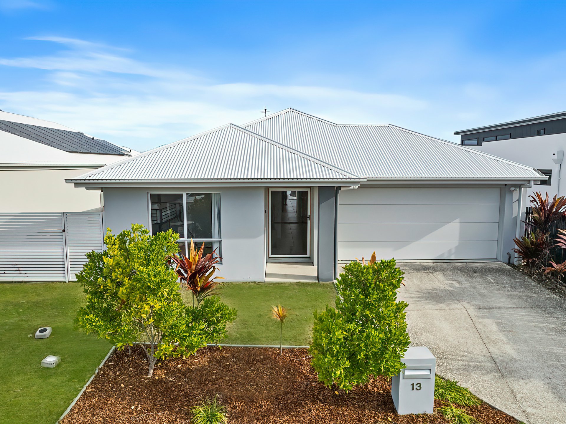 13 Elanus Court, BANKSIA BEACH