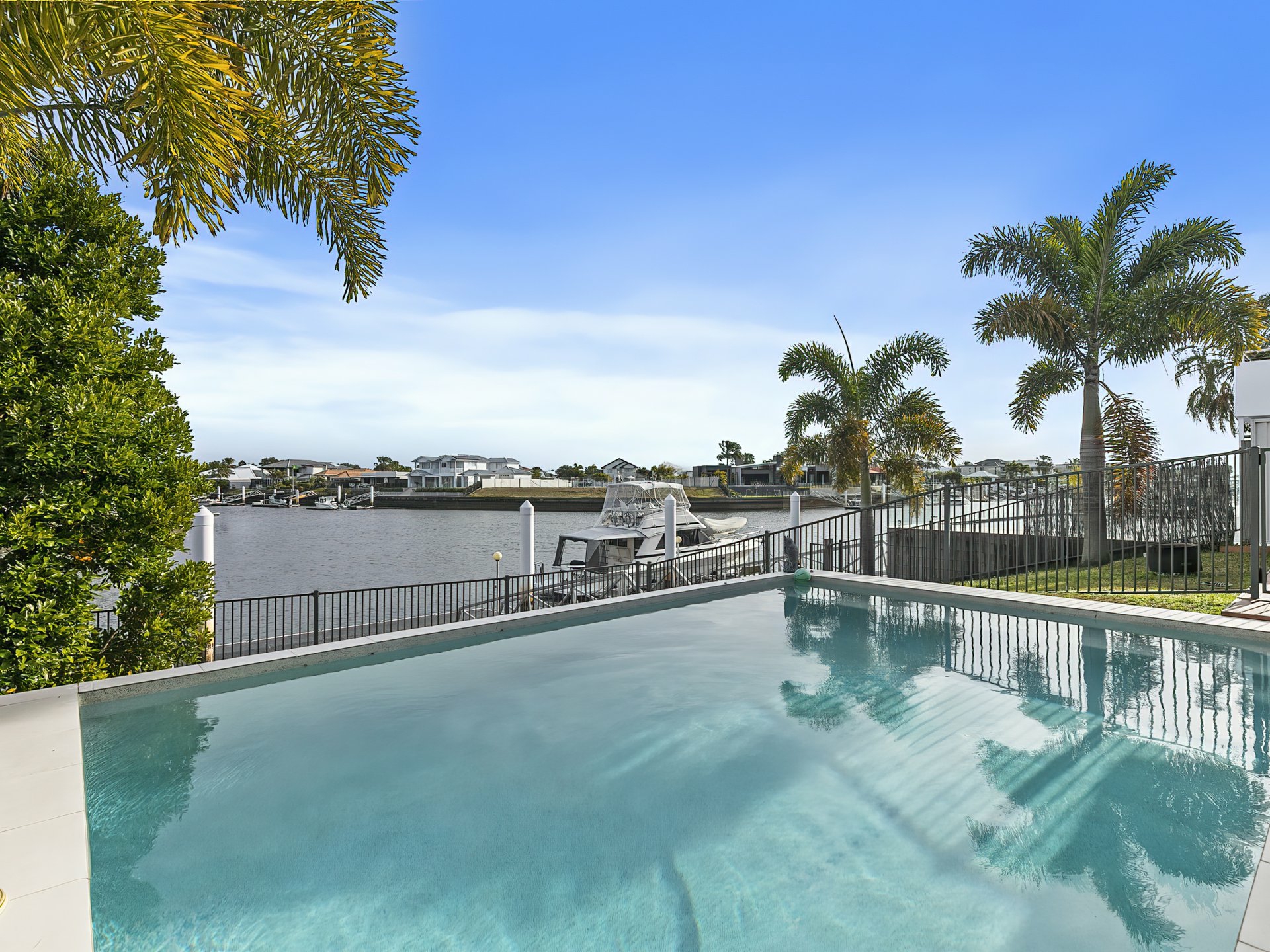 13 Elanus Court, BANKSIA BEACH