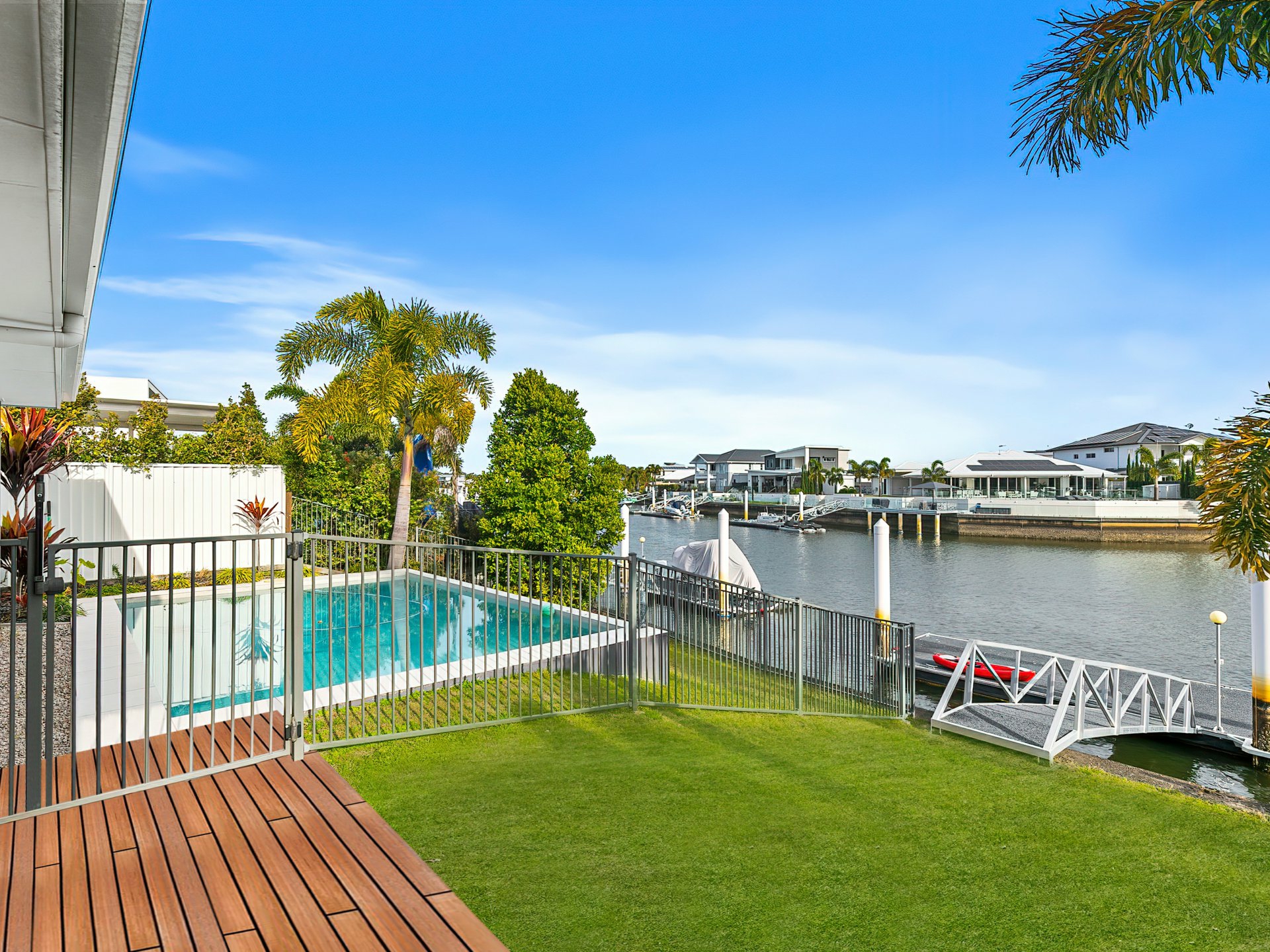 13 Elanus Court, BANKSIA BEACH