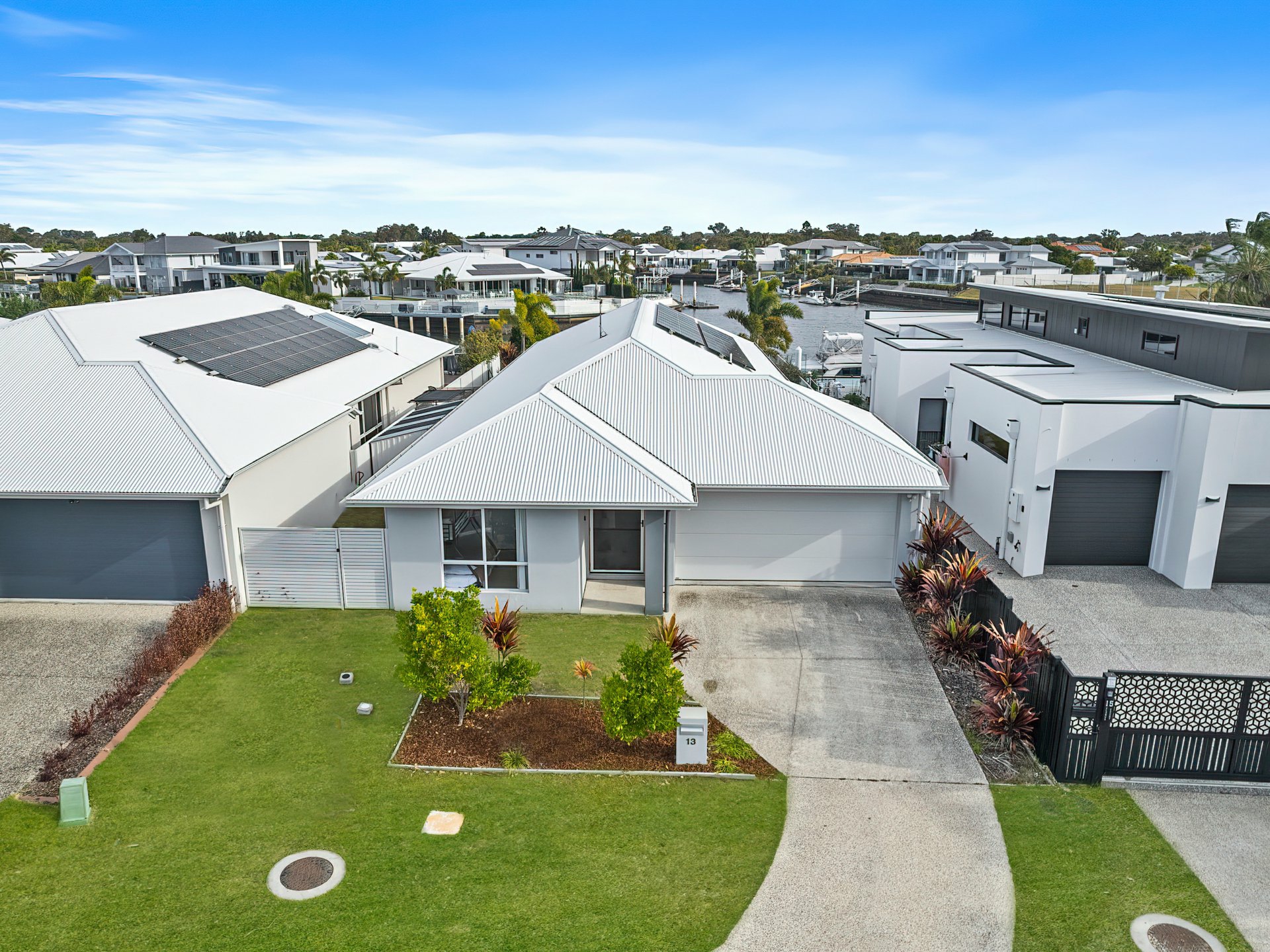 13 Elanus Court, BANKSIA BEACH