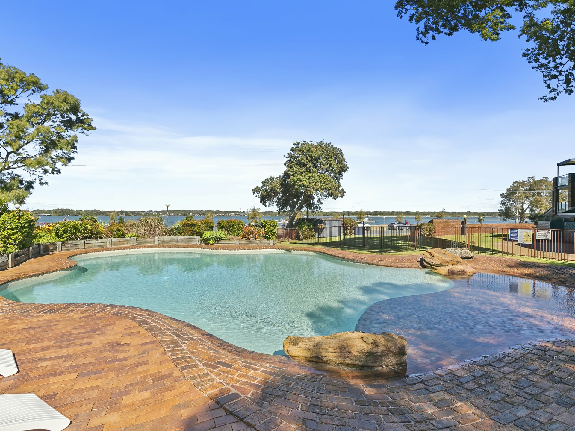 30/97 Sylvan Beach Esplanade, BELLARA