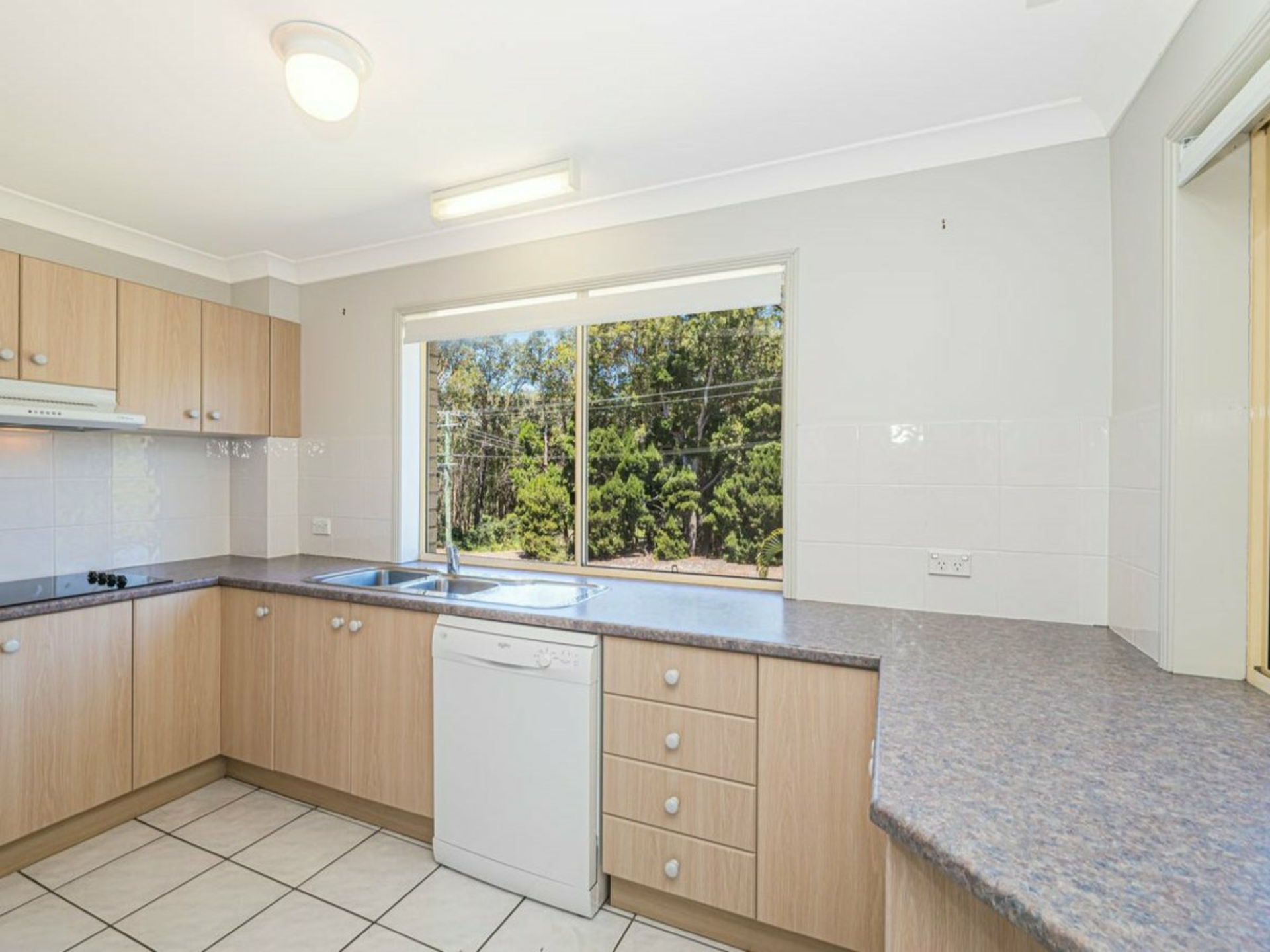 9/81 Toorbul Street, Bongaree