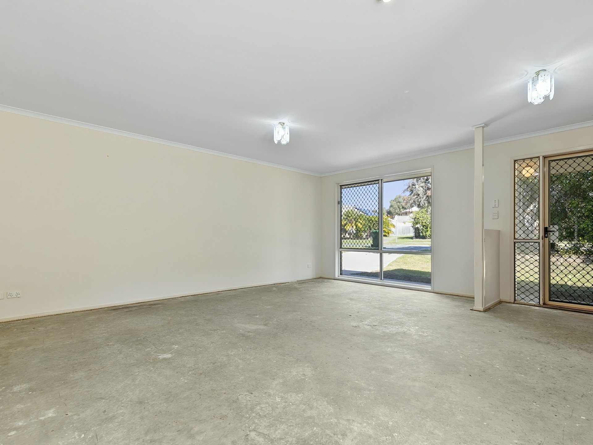 10 Carpenter Way, SANDSTONE POINT