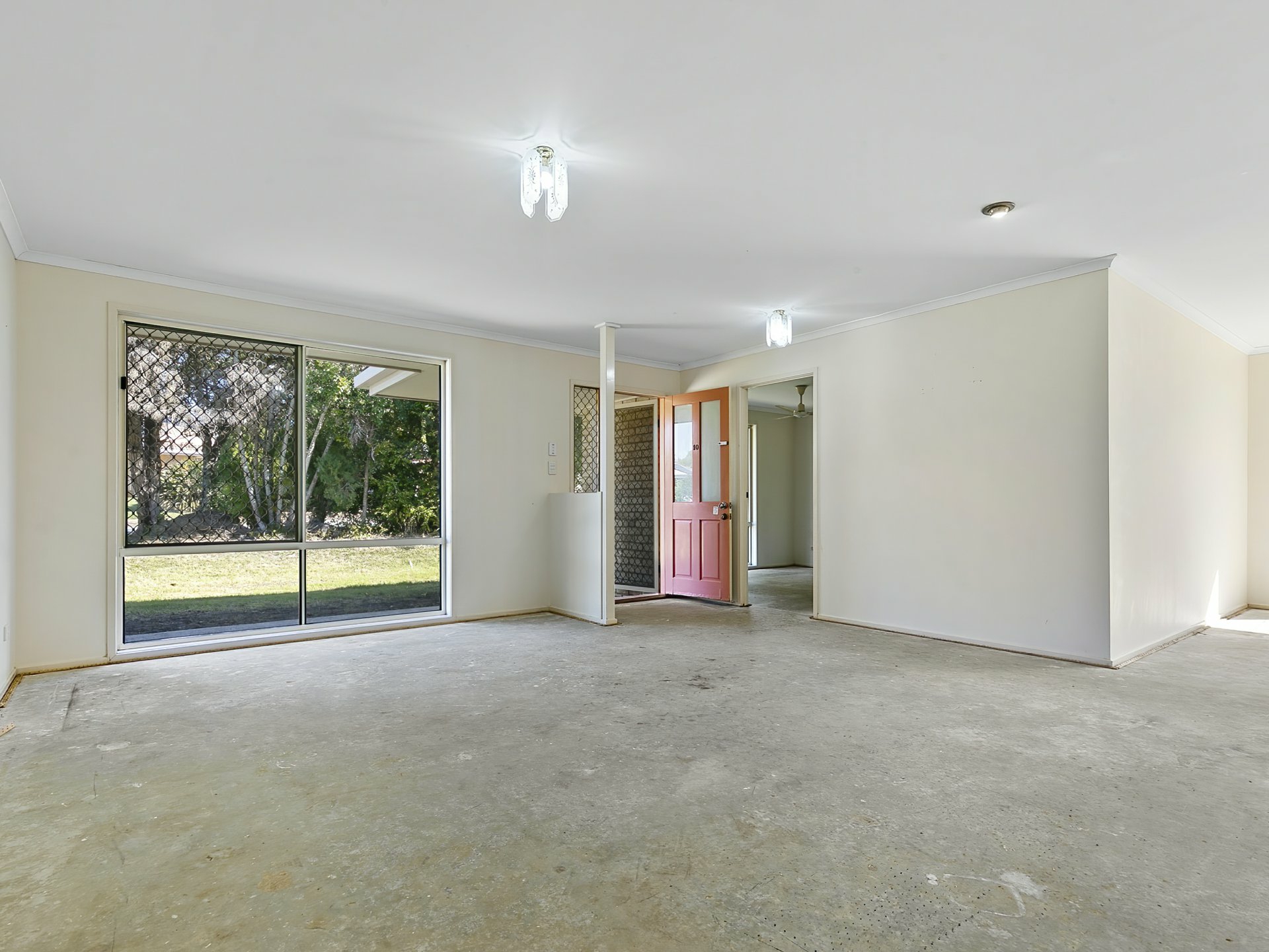 10 Carpenter Way, SANDSTONE POINT