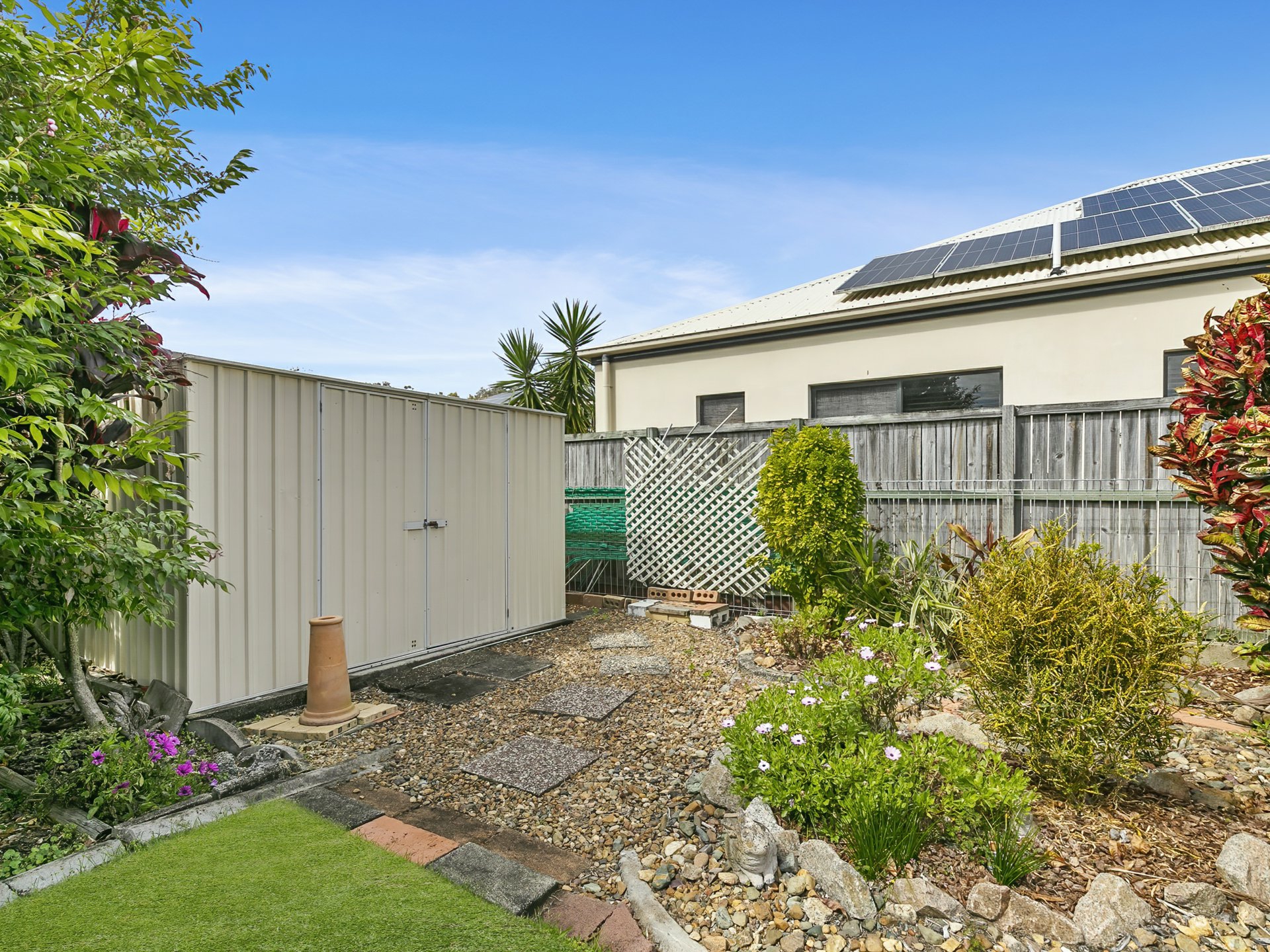 10 Avon Avenue, BANKSIA BEACH