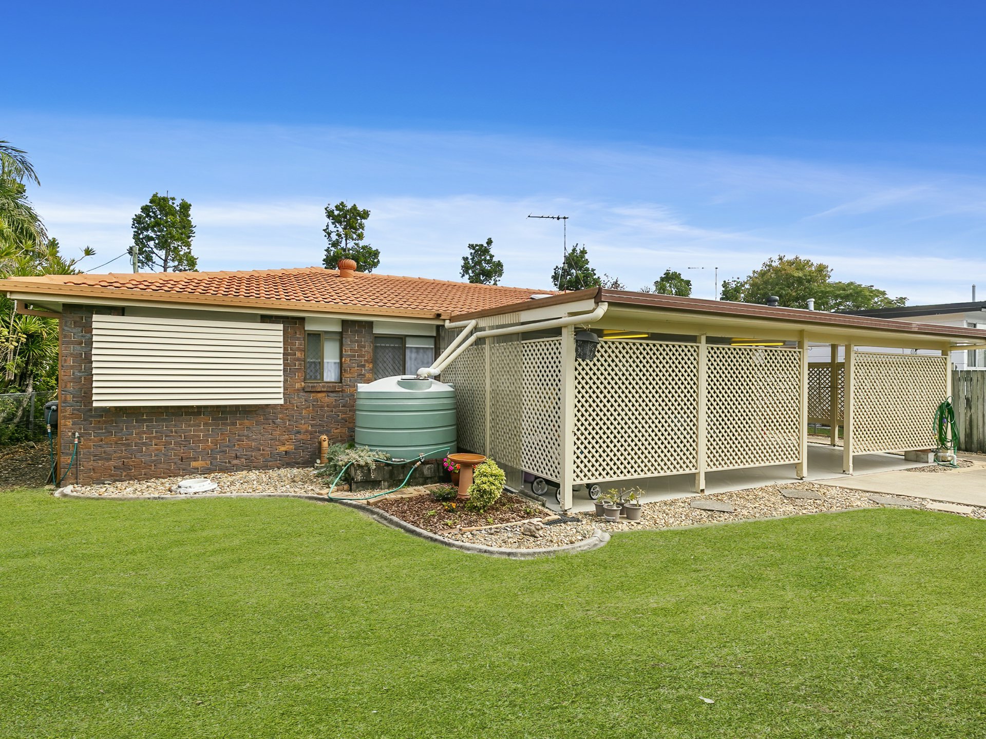 10 Avon Avenue, BANKSIA BEACH