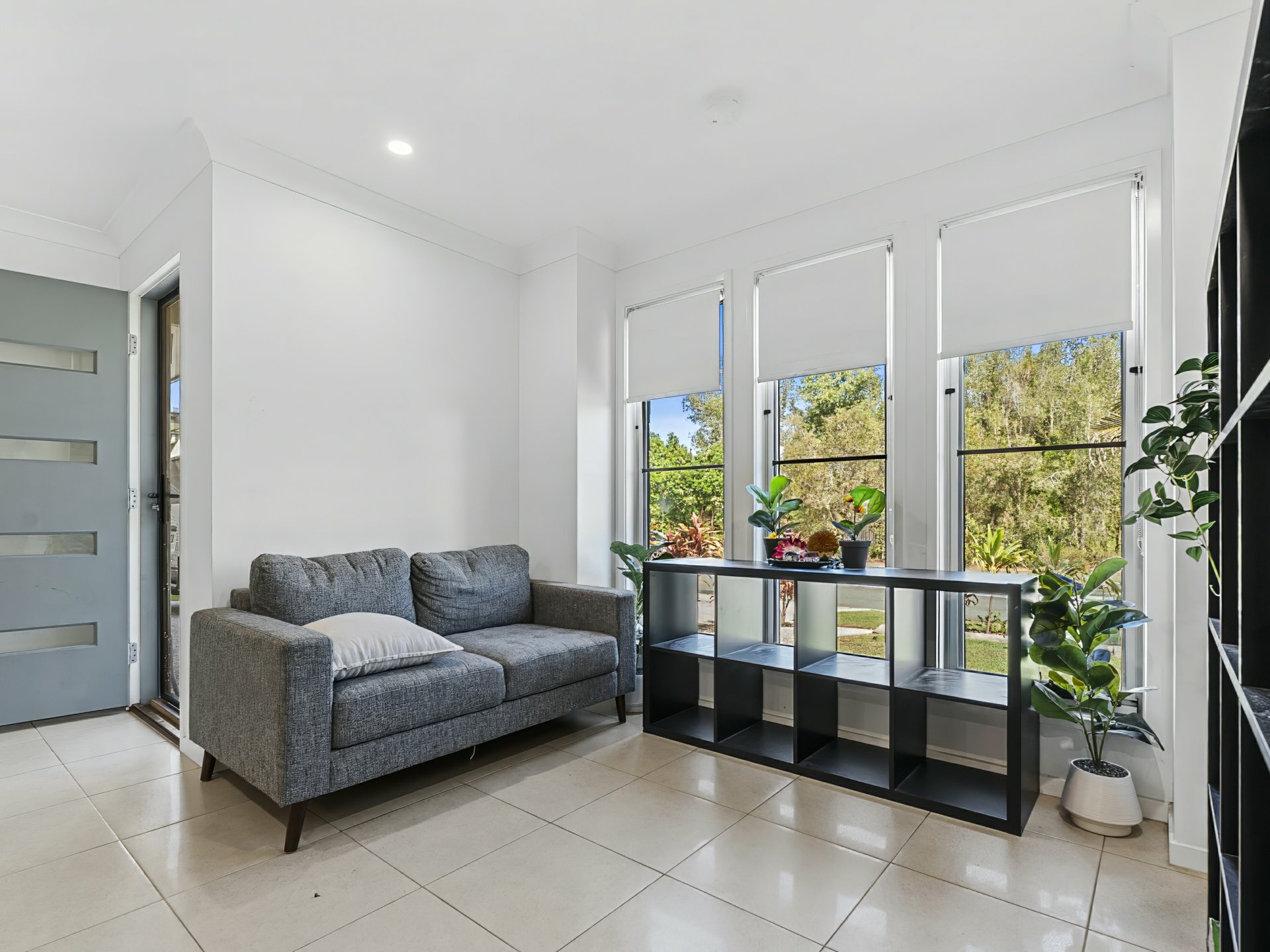 2/110 Foxtail Crescent — photo 9 of 25