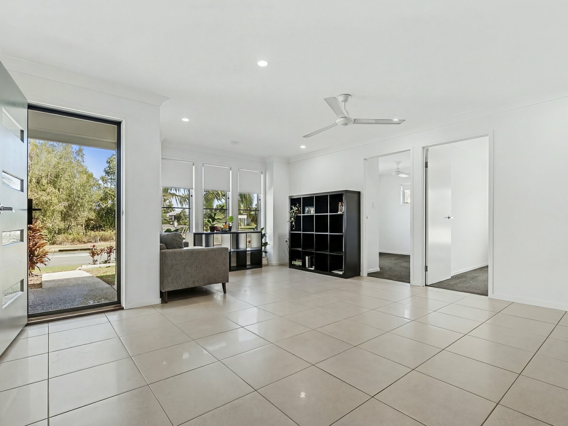 2/110 Foxtail Crescent — photo 10 of 25