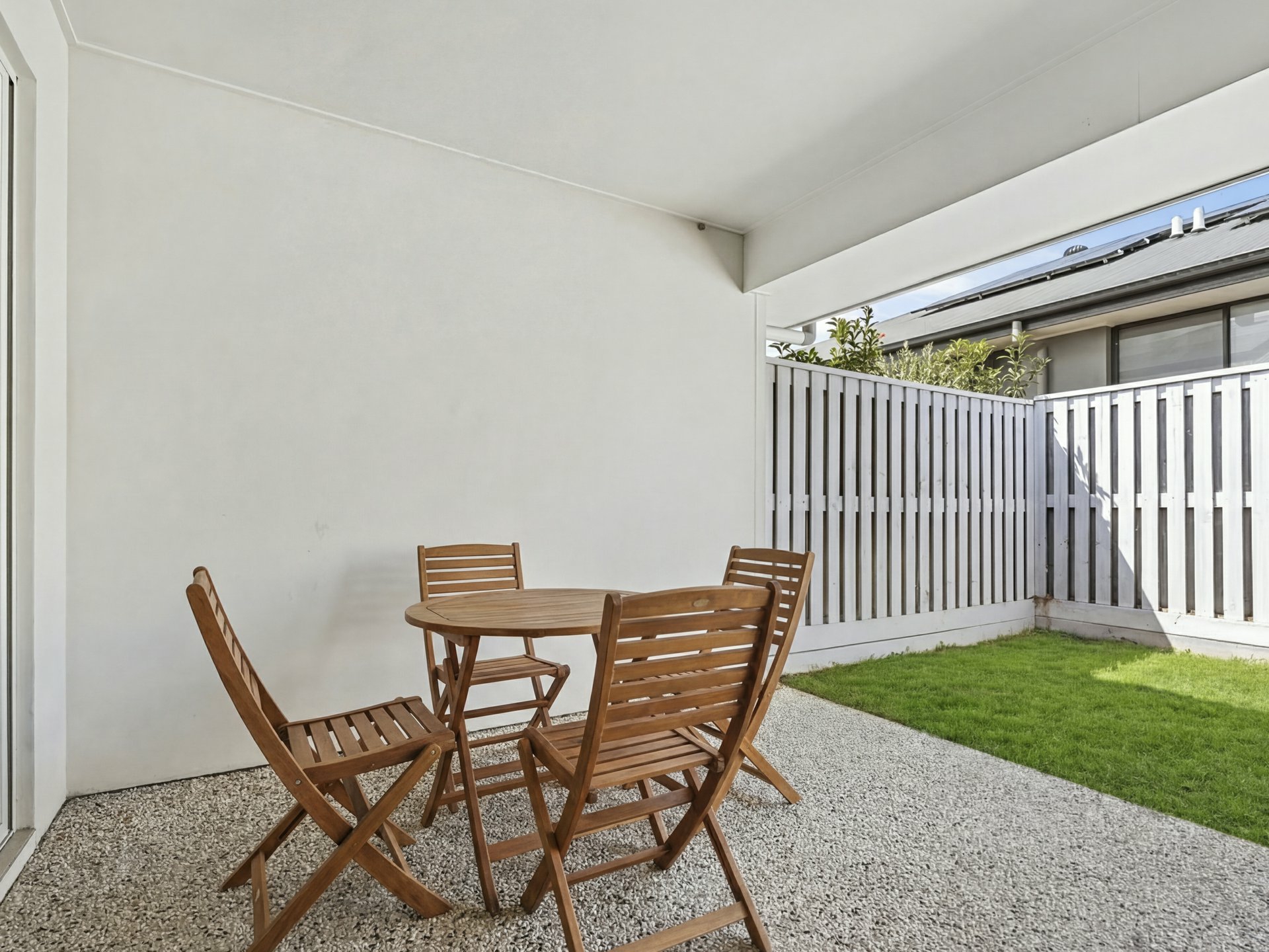 2/110 Foxtail Crescent — photo 18 of 25