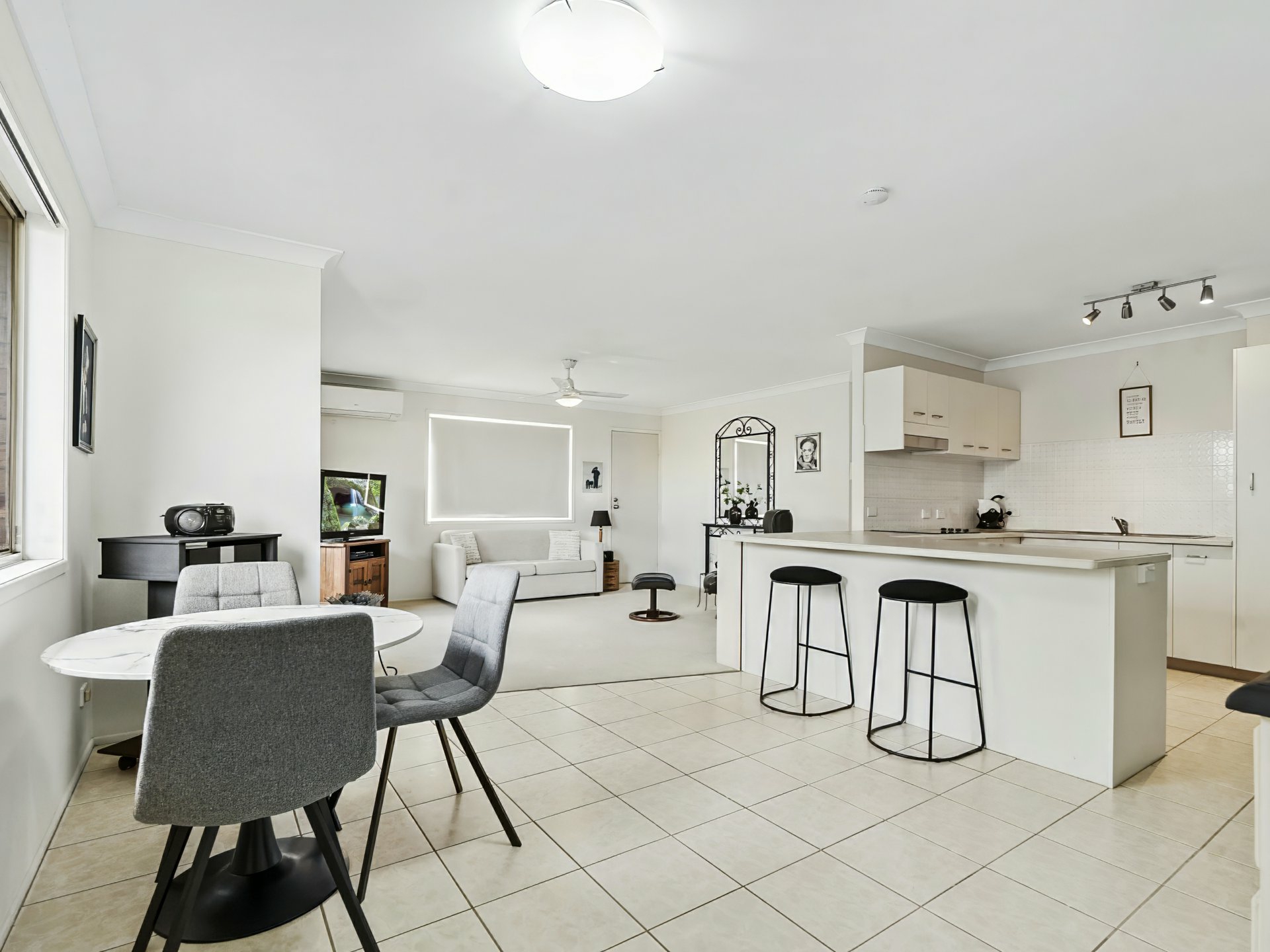 13/13 Burrawong Avenue — photo 7 of 21