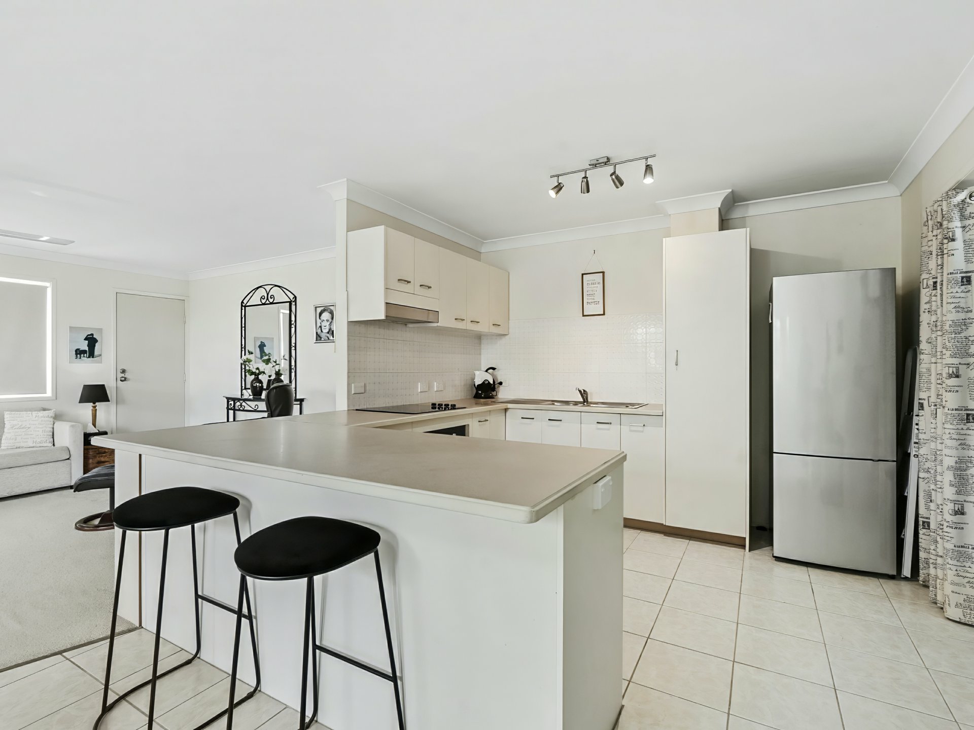 13/13 Burrawong Avenue — photo 10 of 21