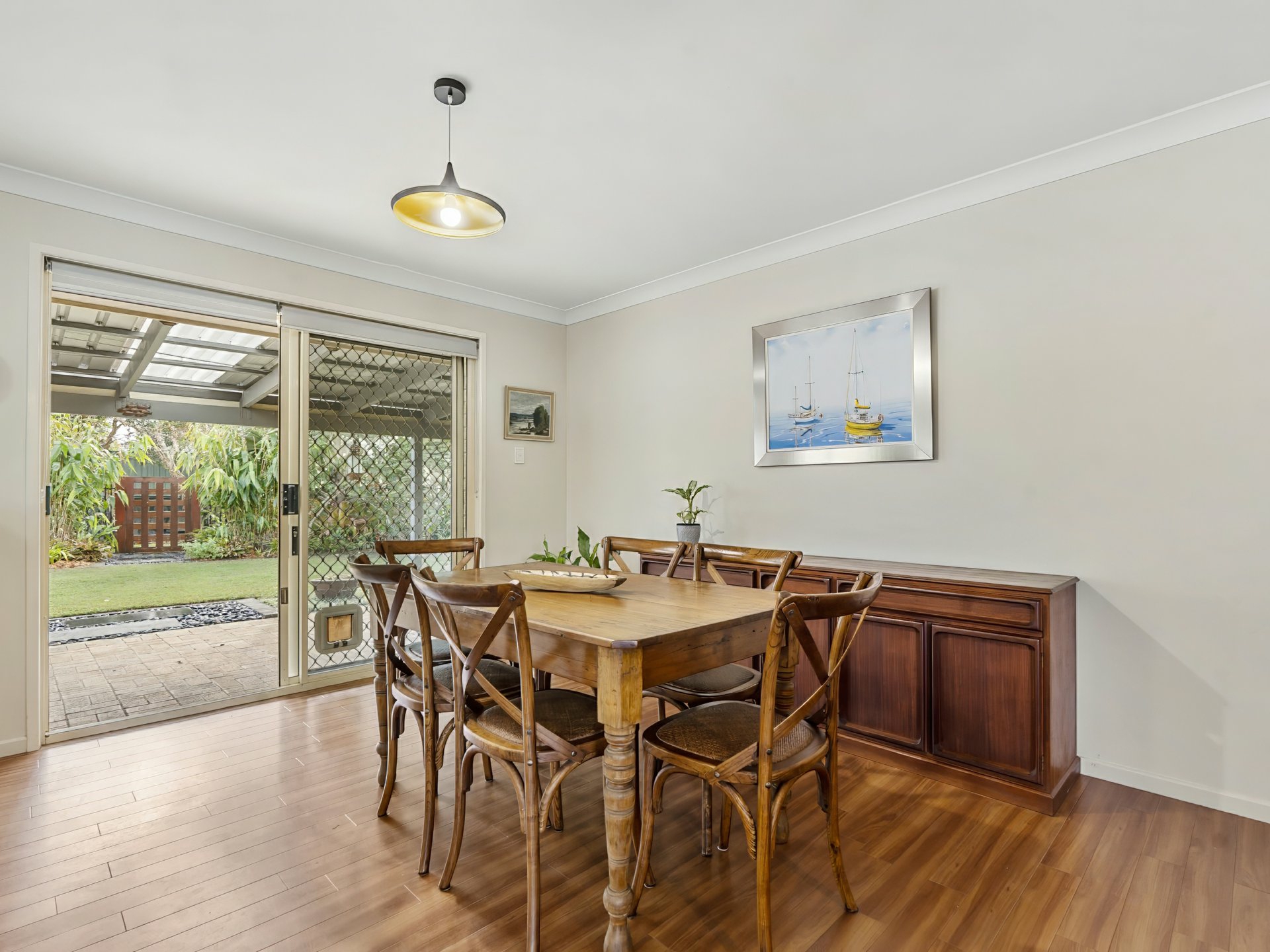 25 Grevillea Street — photo 14 of 30