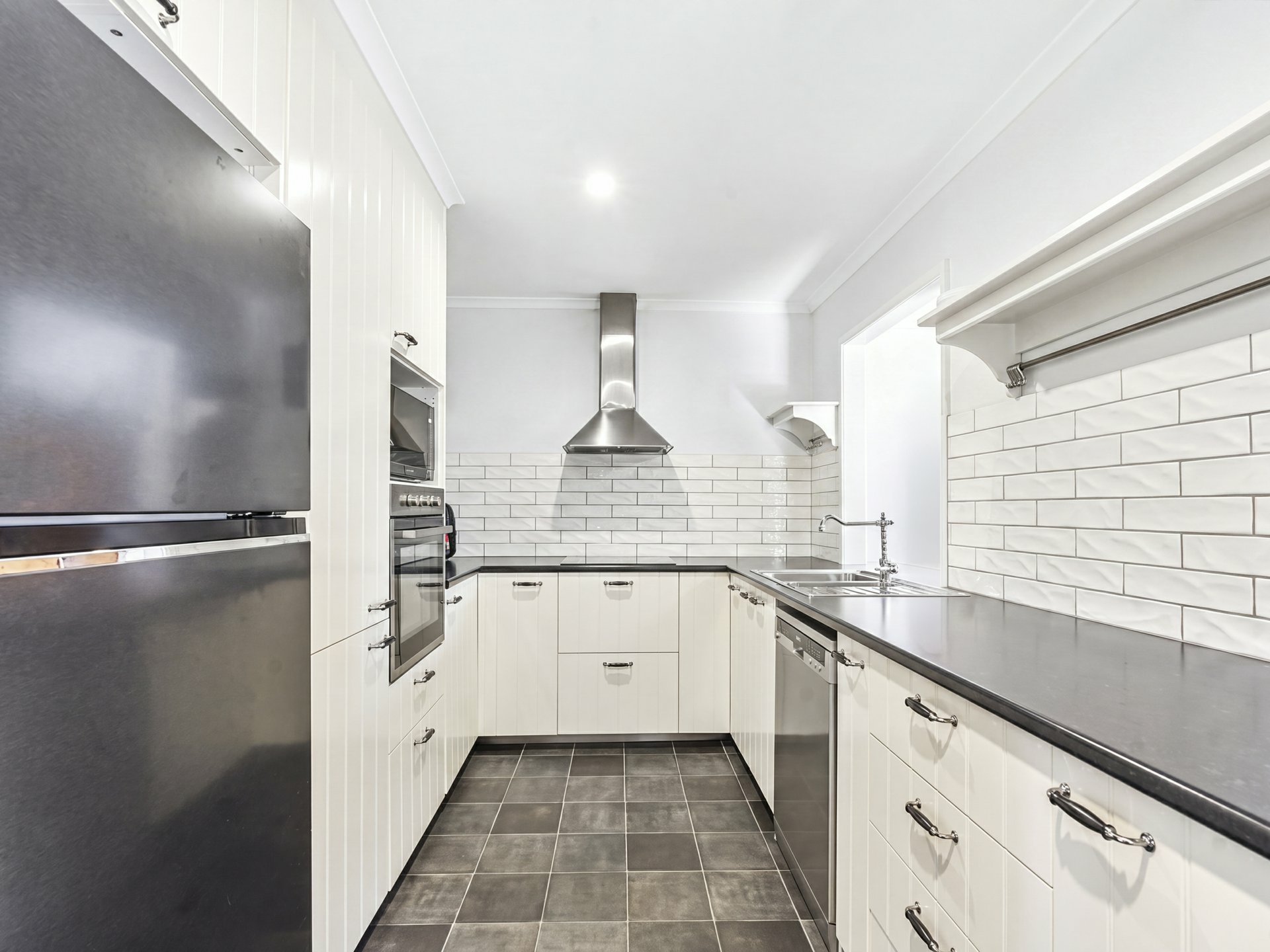 44 Arinya Avenue — photo 7 of 21