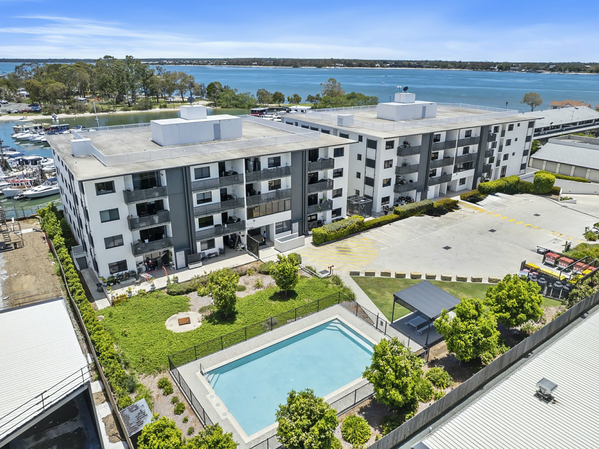 126/3-5 Spinnaker Drive — photo 20 of 24