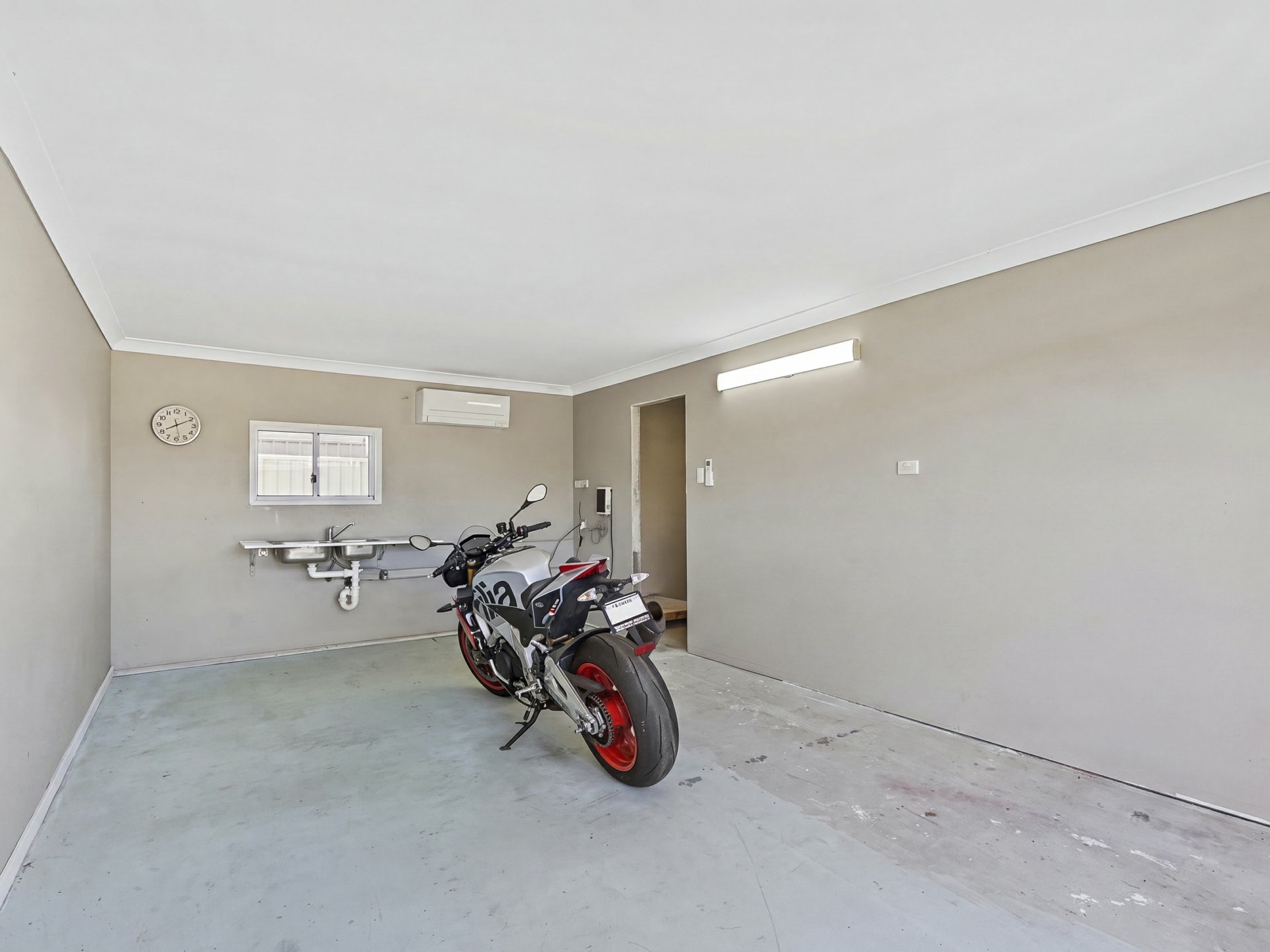 13 Orchid Street — photo 19 of 25