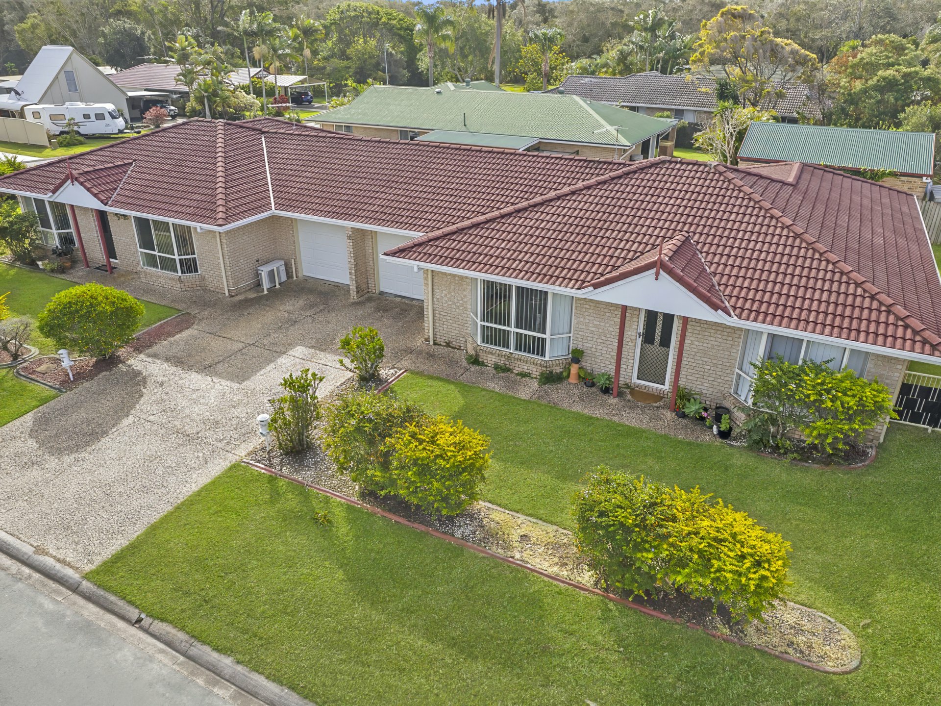 16-18 Trent Court — photo 16 of 23